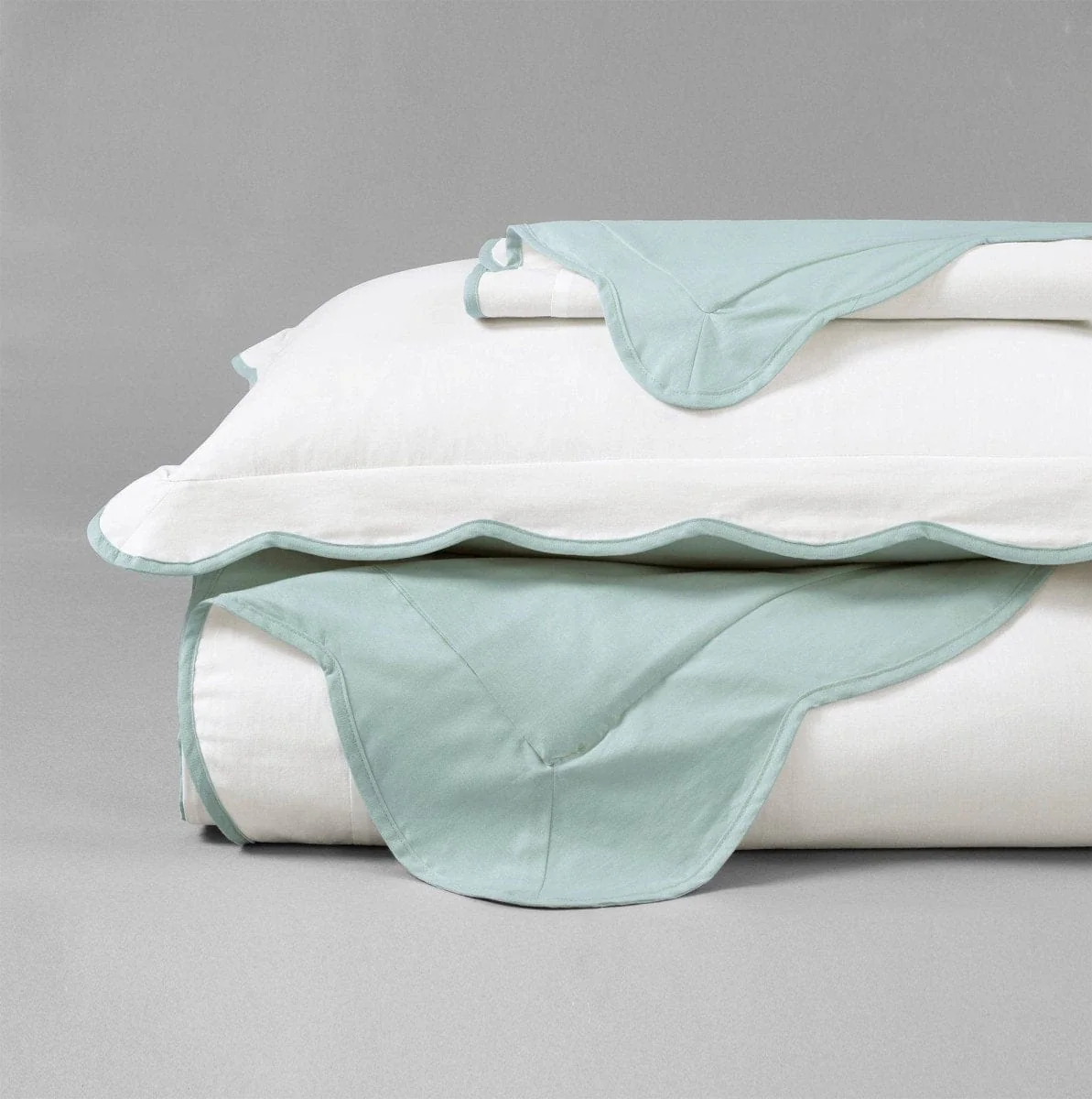 Coastal Chic Scalloped Edge 100% Cotton Reversible Duvet Cover Set - Image 16