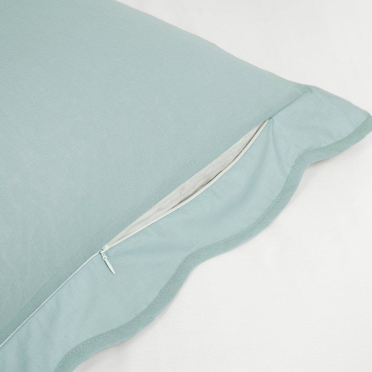 Coastal Chic Scalloped Edge 100% Cotton Reversible Duvet Cover Set - Image 18