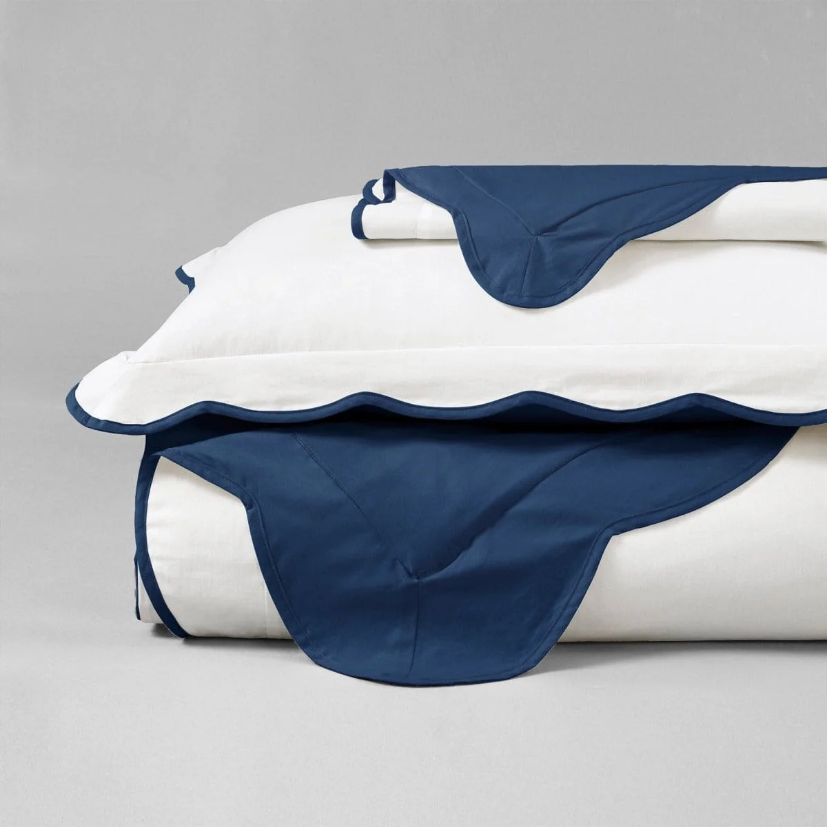 Coastal Chic Scalloped Edge 100% Cotton Reversible Duvet Cover Set - Image 22