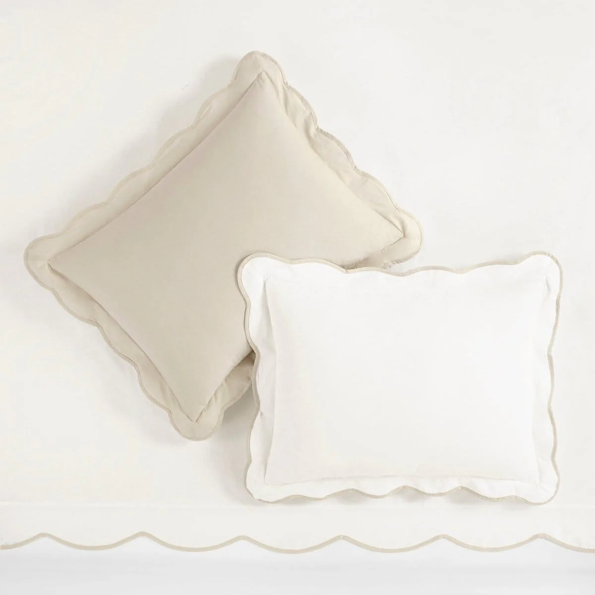 Coastal Chic Scalloped Edge 100% Cotton Reversible Duvet Cover Set - Image 9