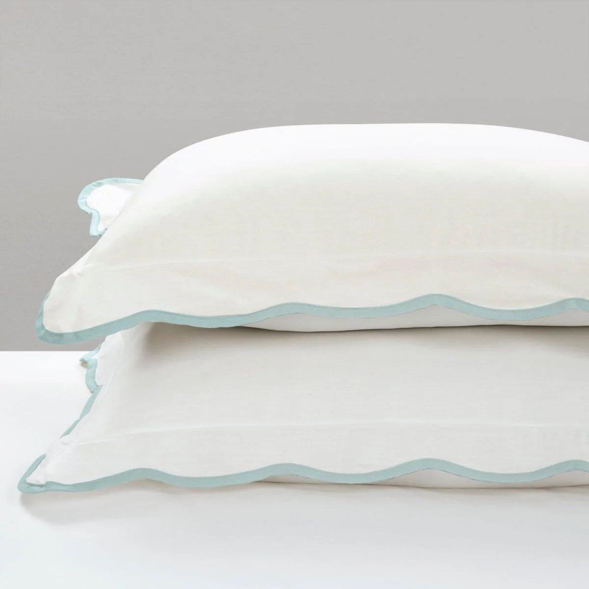 Coastal Chic Scalloped Edge 3 Piece Comforter Set - Image 12