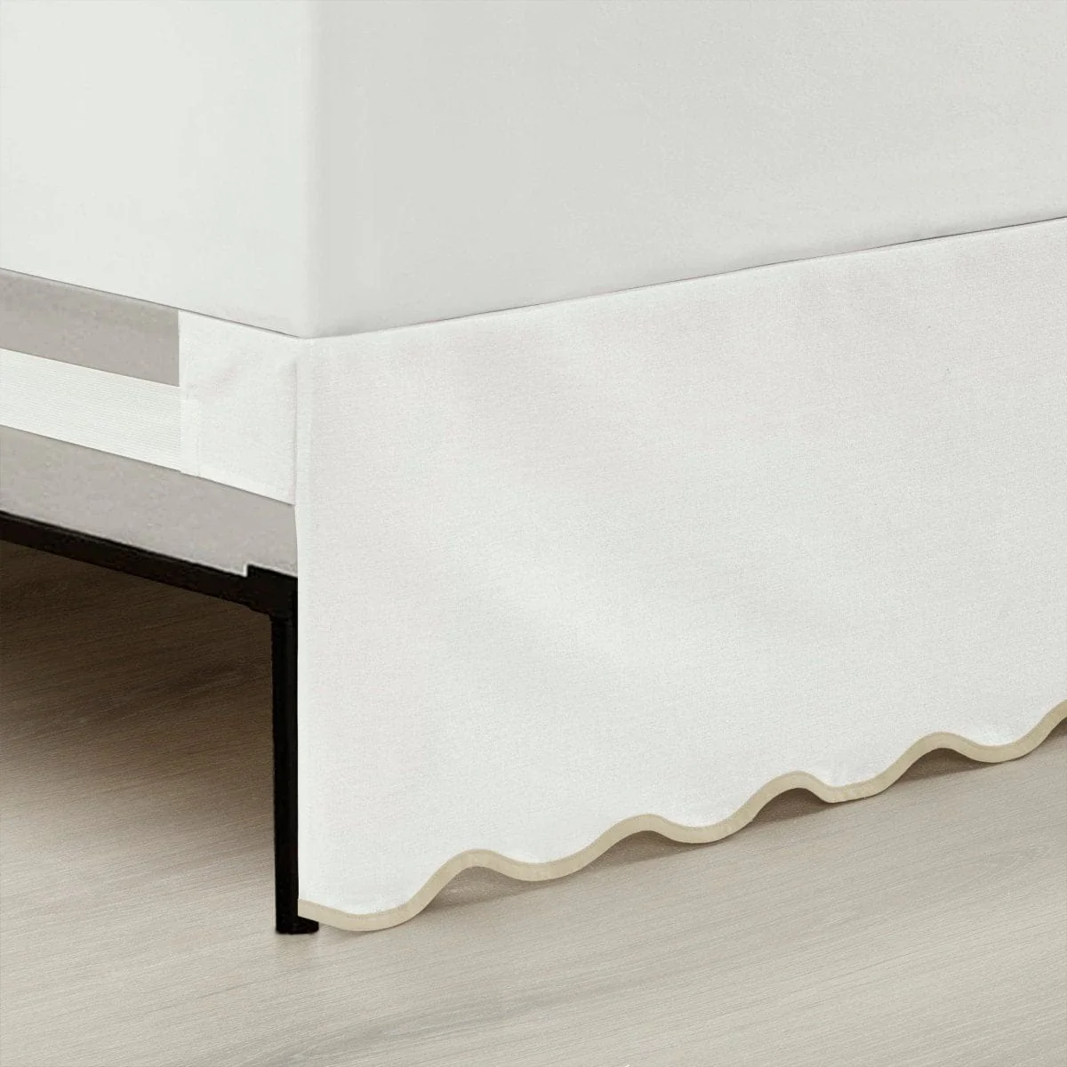 Coastal Chic Scalloped Edge Bed Skirt - Image 10