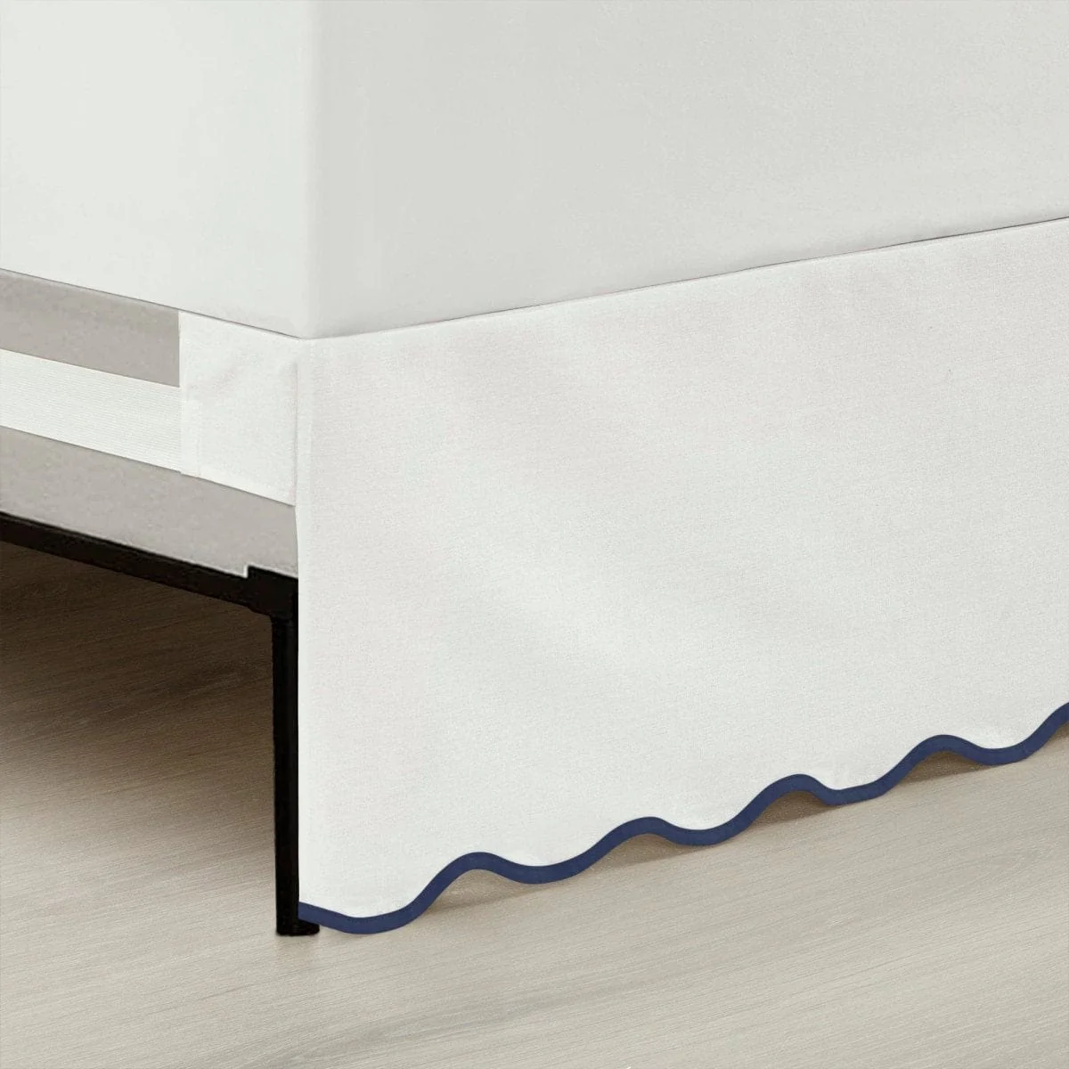 Coastal Chic Scalloped Edge Bed Skirt - Image 12