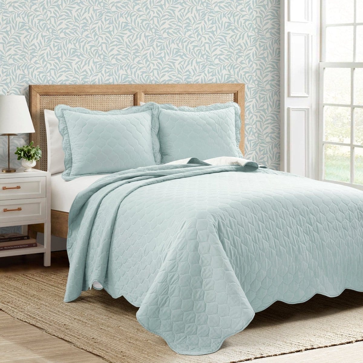 Coastal Chic Scalloped Edge Reversible Quilt 3 Piece Set - Image 26