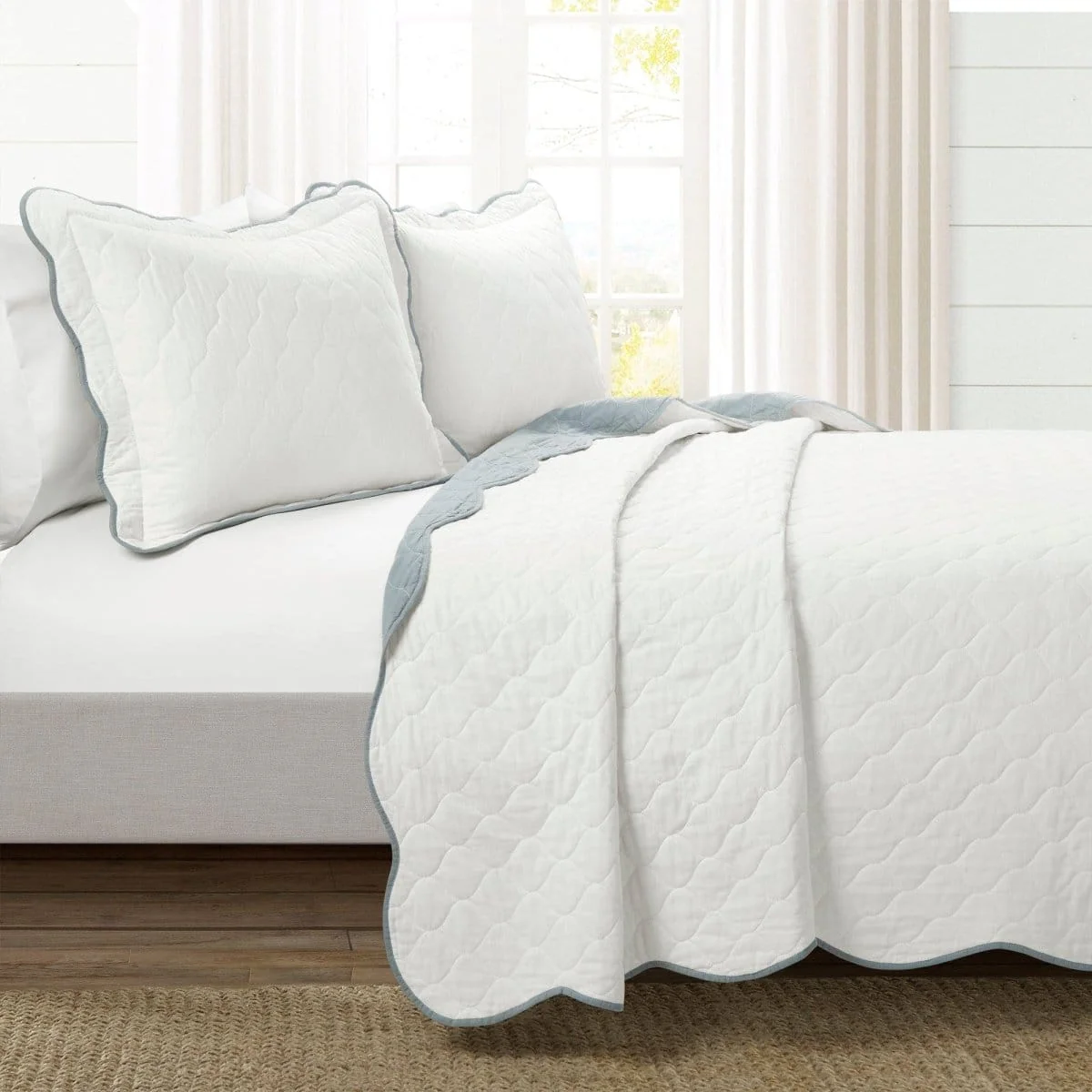 Coastal Chic Scalloped Edge Reversible Quilt 3 Piece Set - Image 3