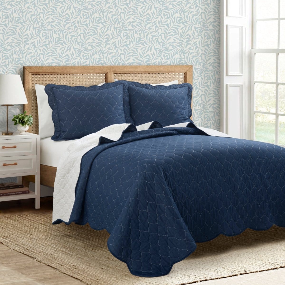 Coastal Chic Scalloped Edge Reversible Quilt 3 Piece Set - Image 36