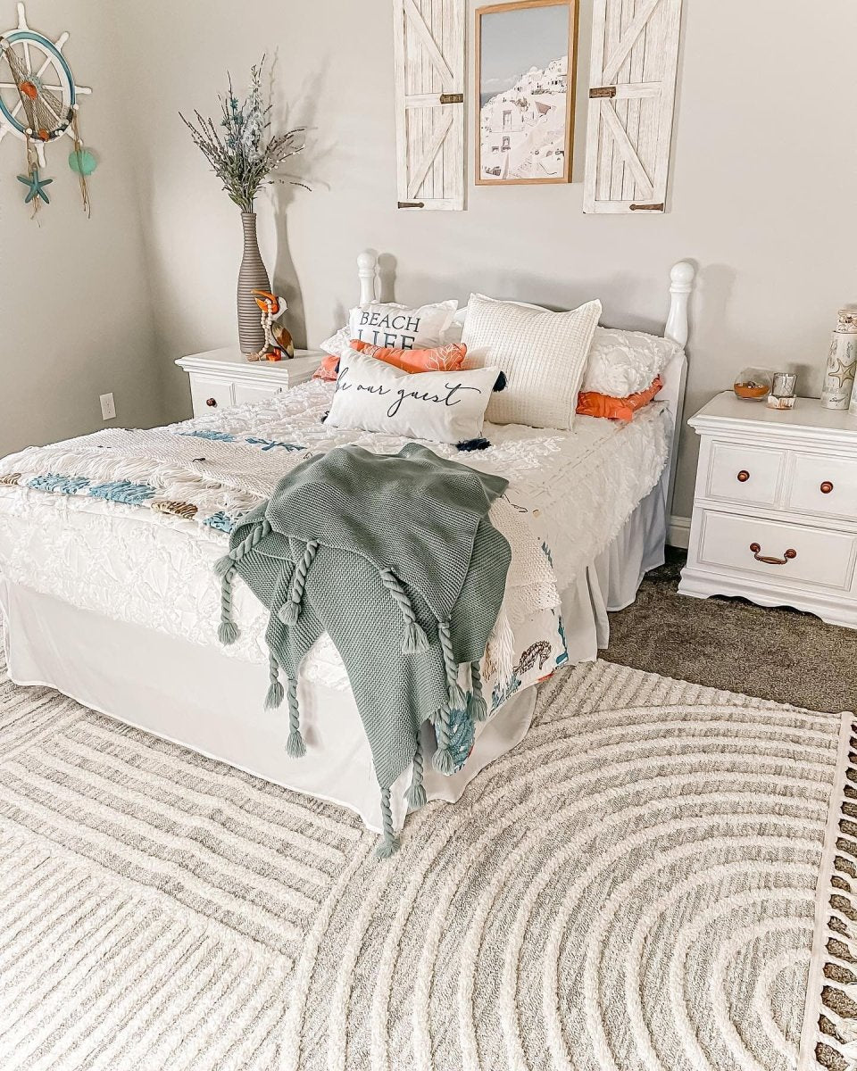 Coastal Reef Feather Reversible Quilt Set - Image 10