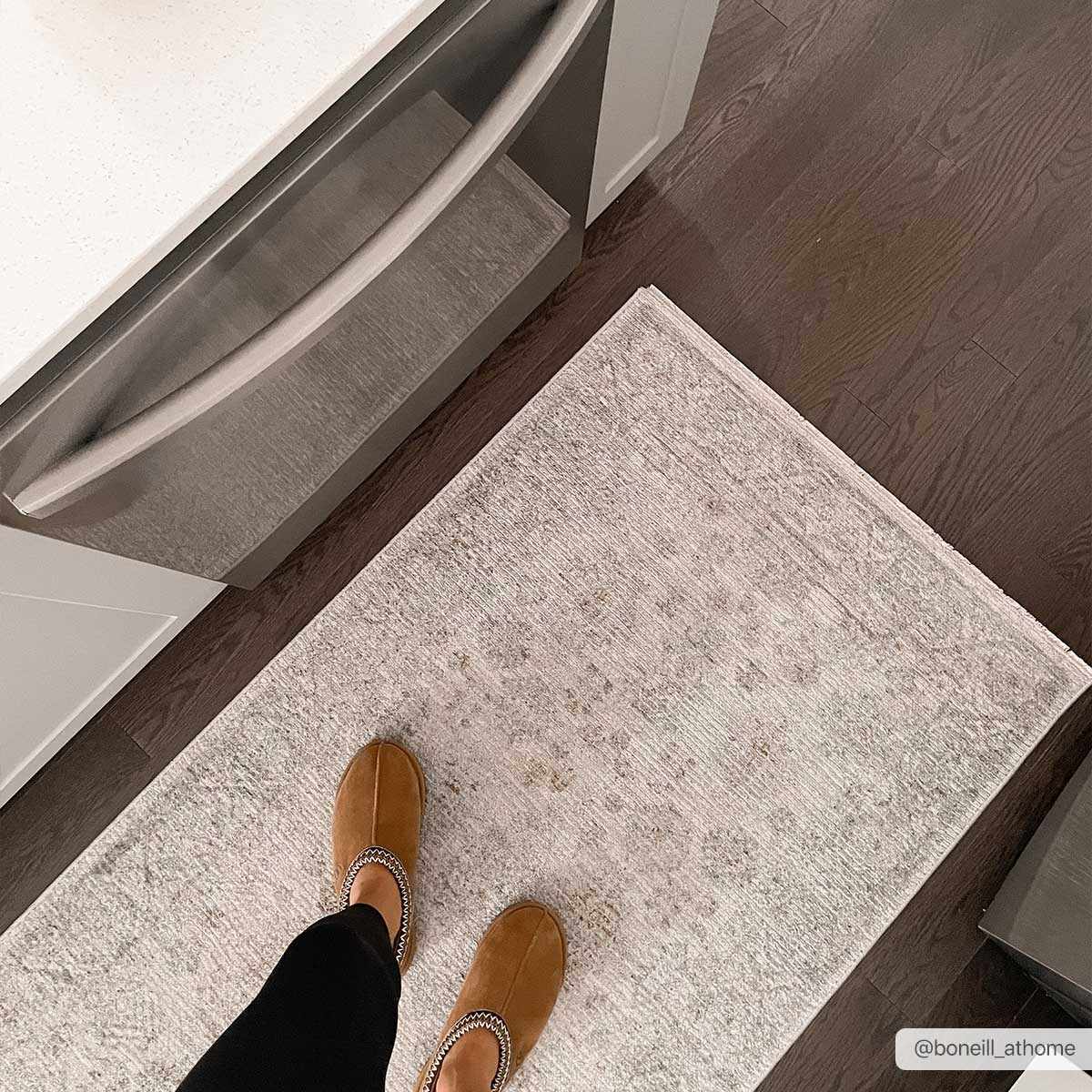 Coby Sage Avant Garde Area Rug - Image 4
