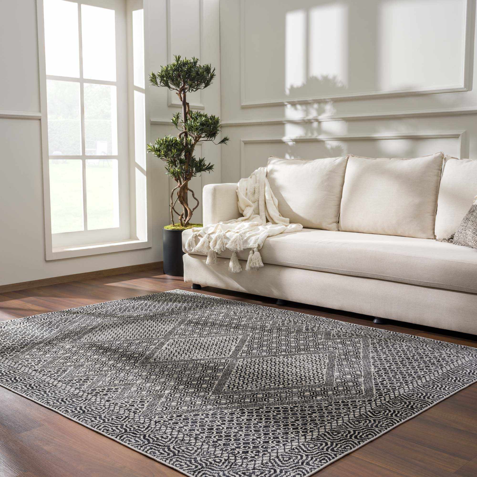 Coledale Black & White Washable Rug - Clearance - Image 2