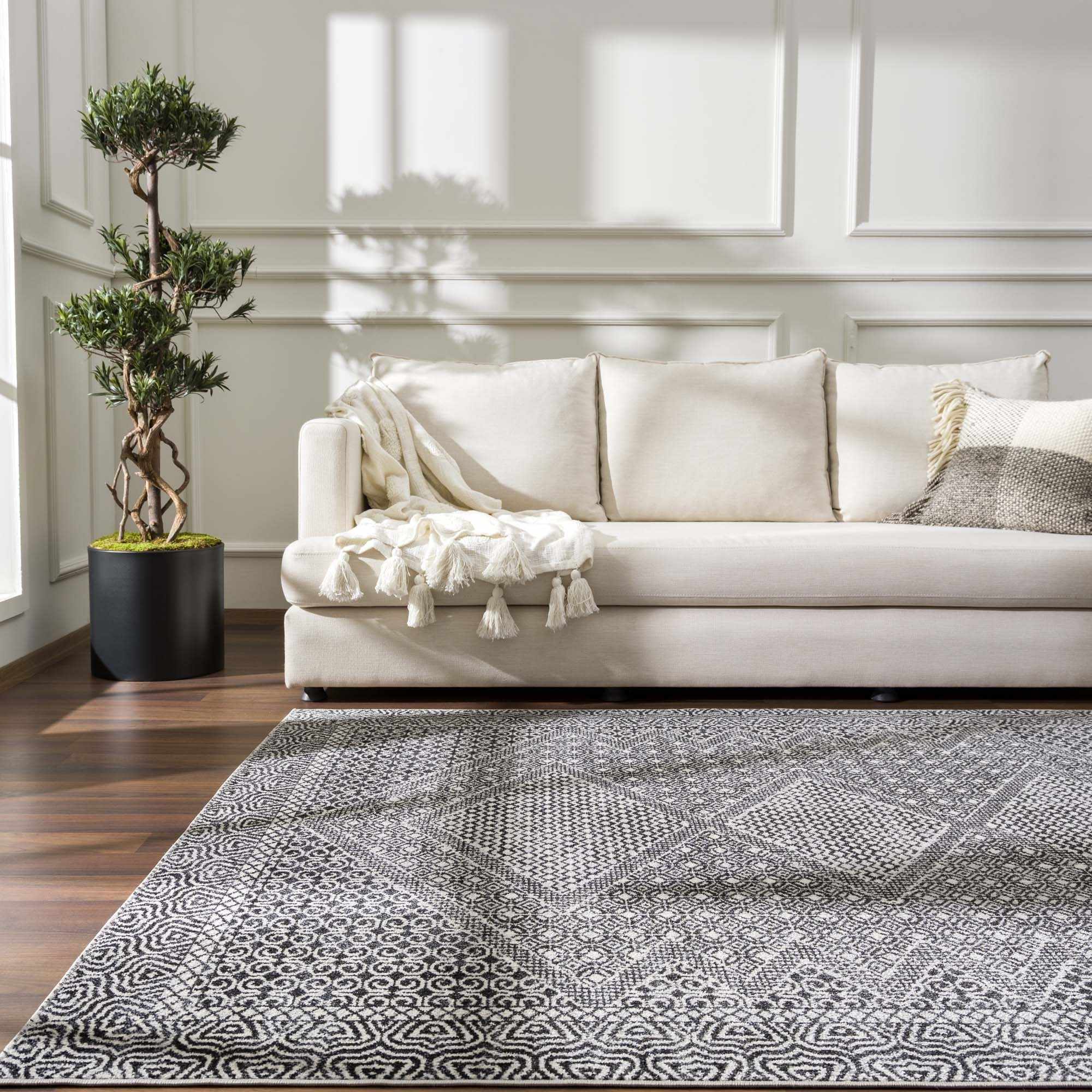 Coledale Black & White Washable Rug - Clearance - Image 5