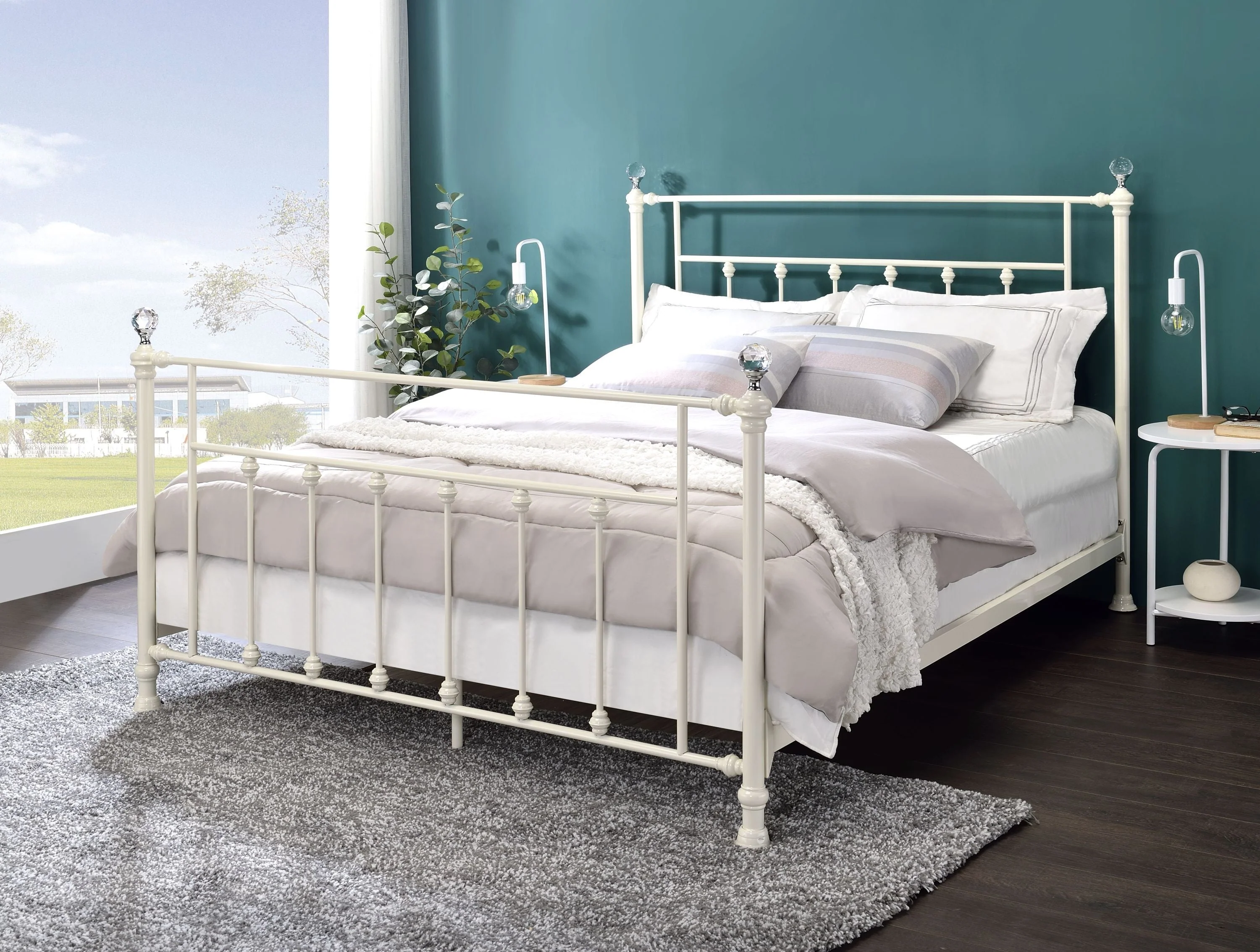 Comet White Finish Full Bed - Image 7