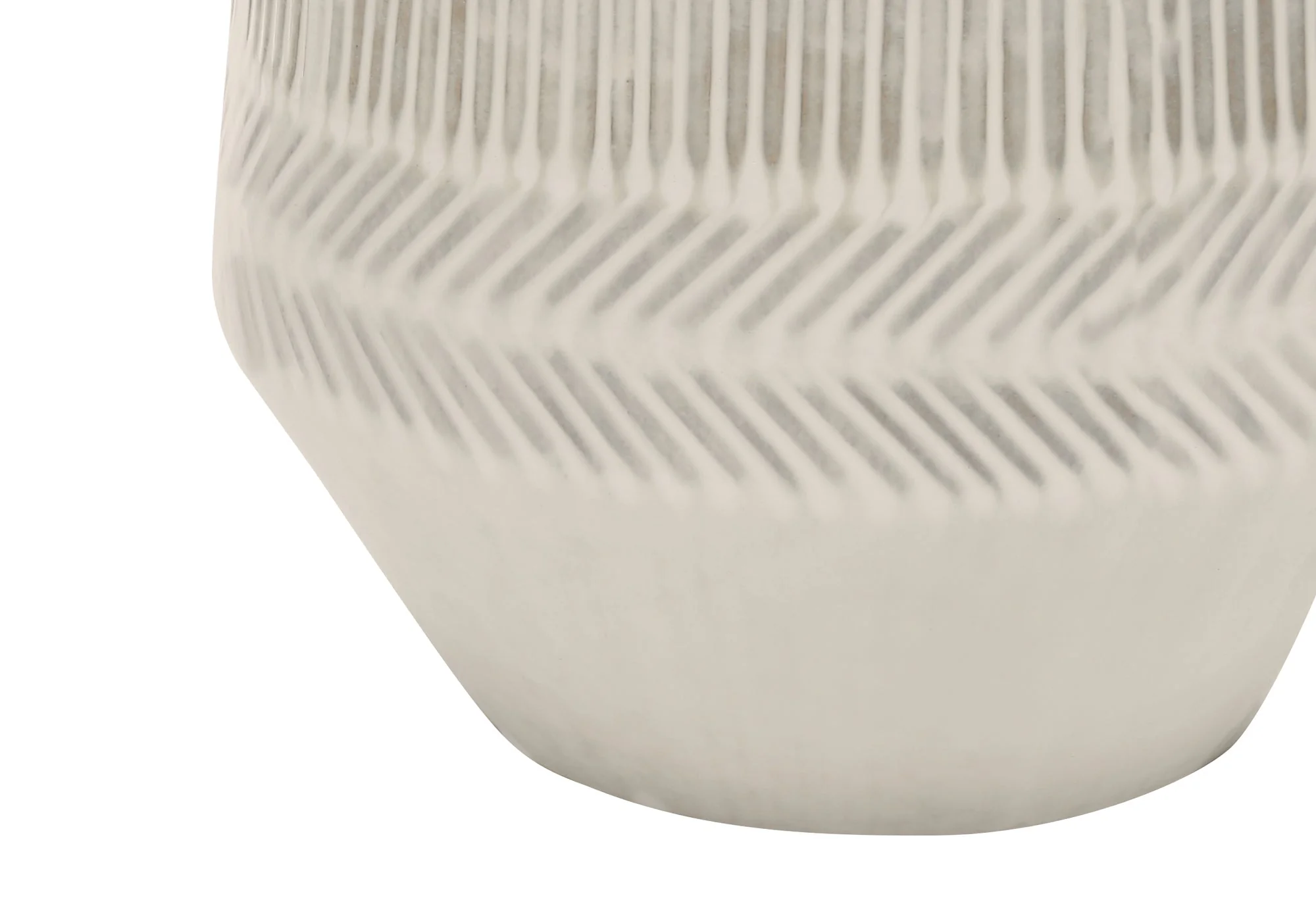 Contemporary 33"h Table Lamp with Ivory Shade and Cream Ceramic Base - Image 5