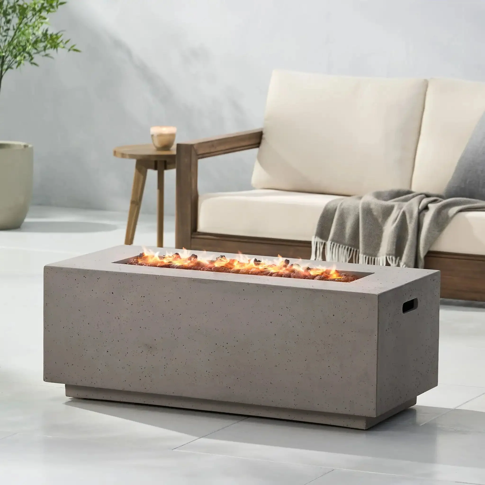 Contemporary Outdoor 40,000 Btu Propane Fire Pit - Image 5