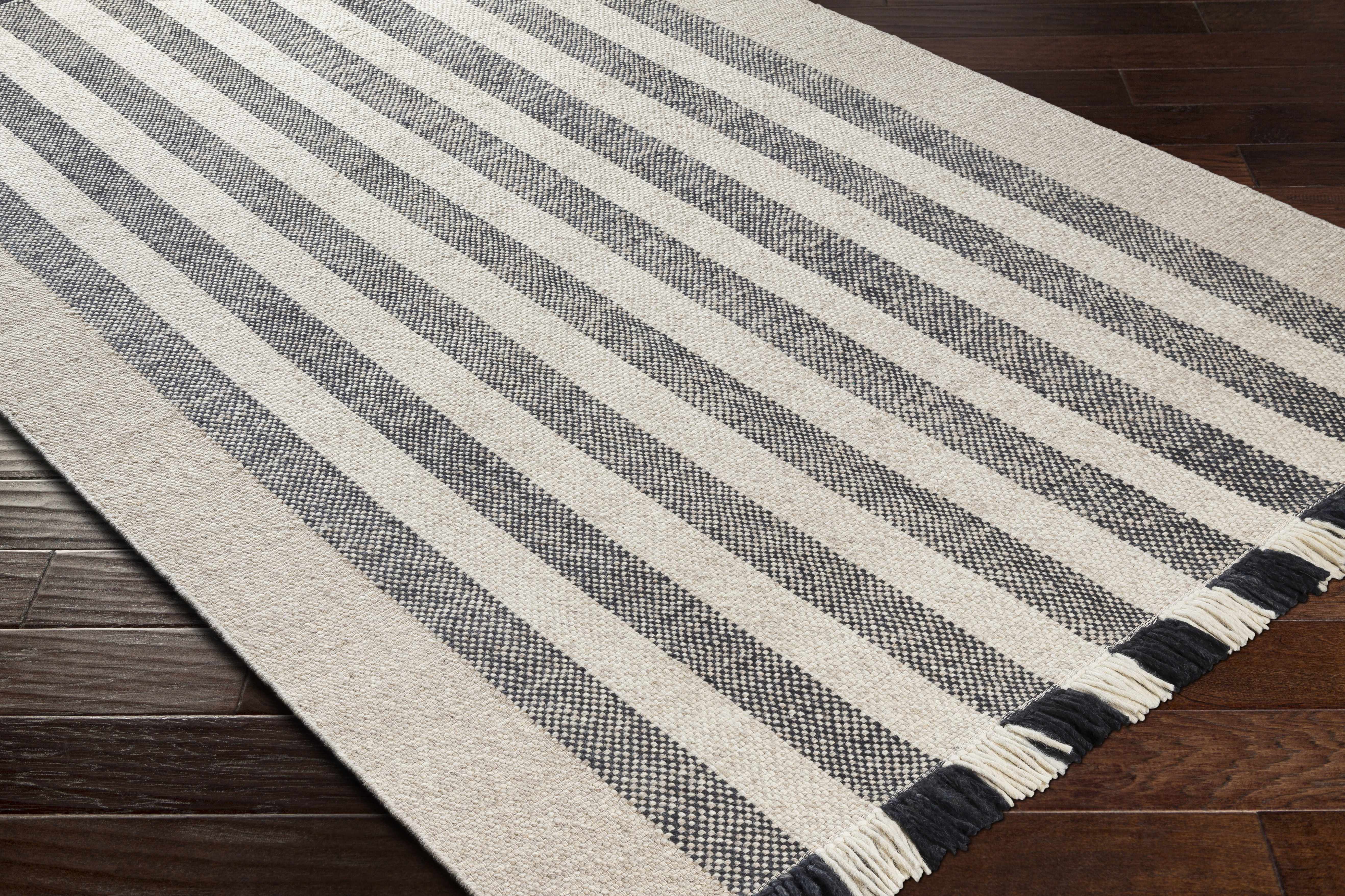 Contrecoeur Area Carpet - Clearance - Image 8