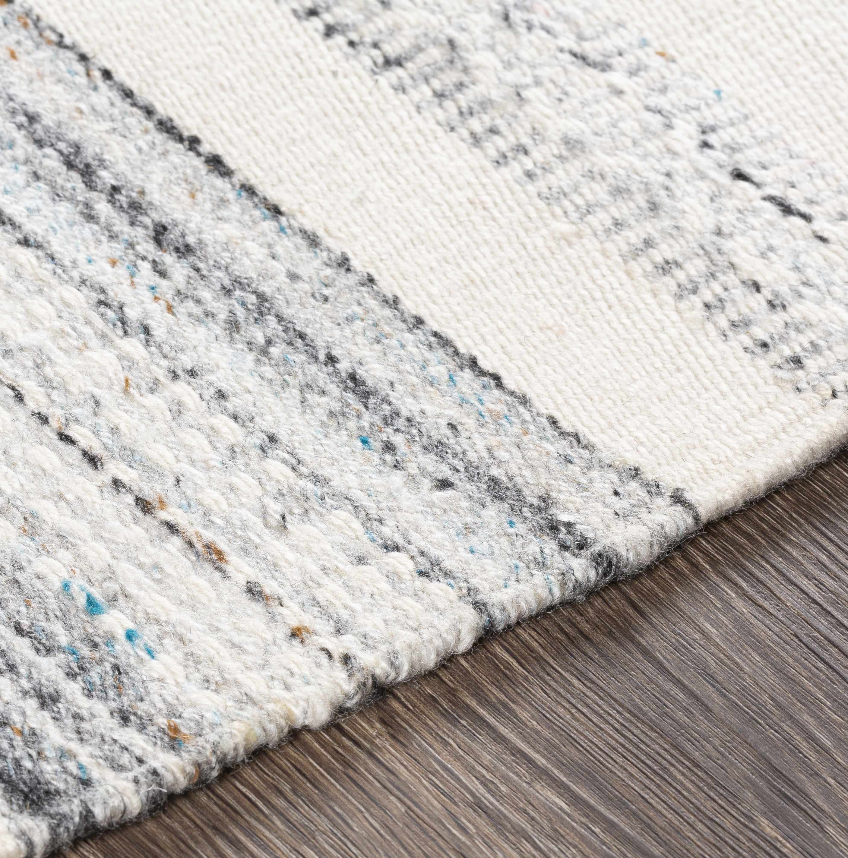 Coolbellup Indoor & Outdoor Rug - Clearance - Image 5
