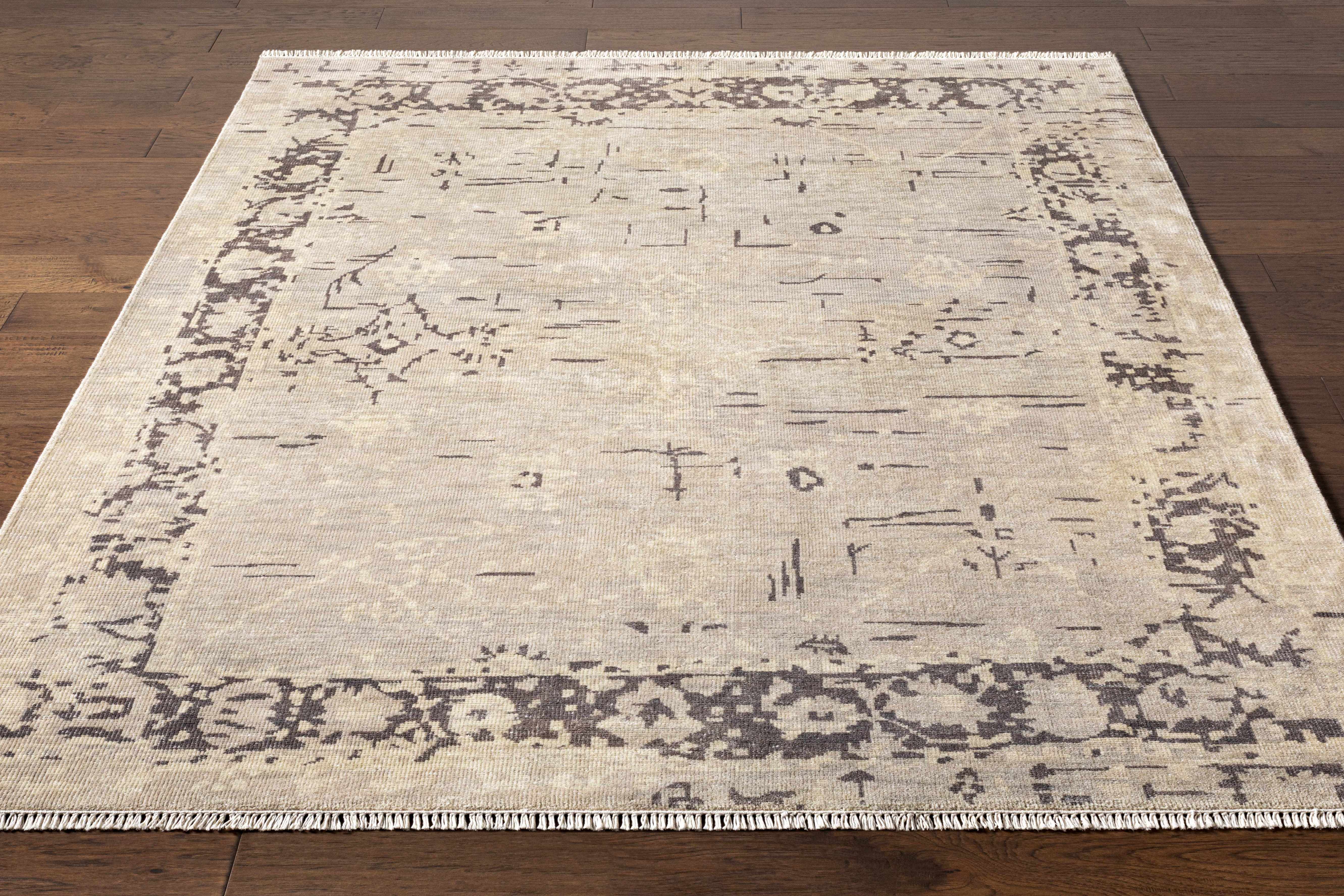 Cornubia Premium Handmade Wool Area Rug - Clearance - Image 3