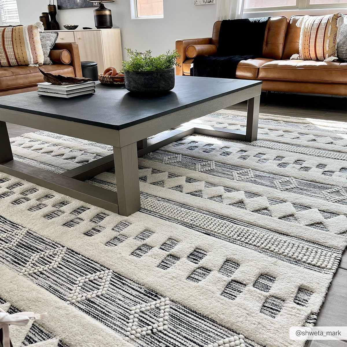 Corry Cream&Black Wool Rug - Clearance - Image 3