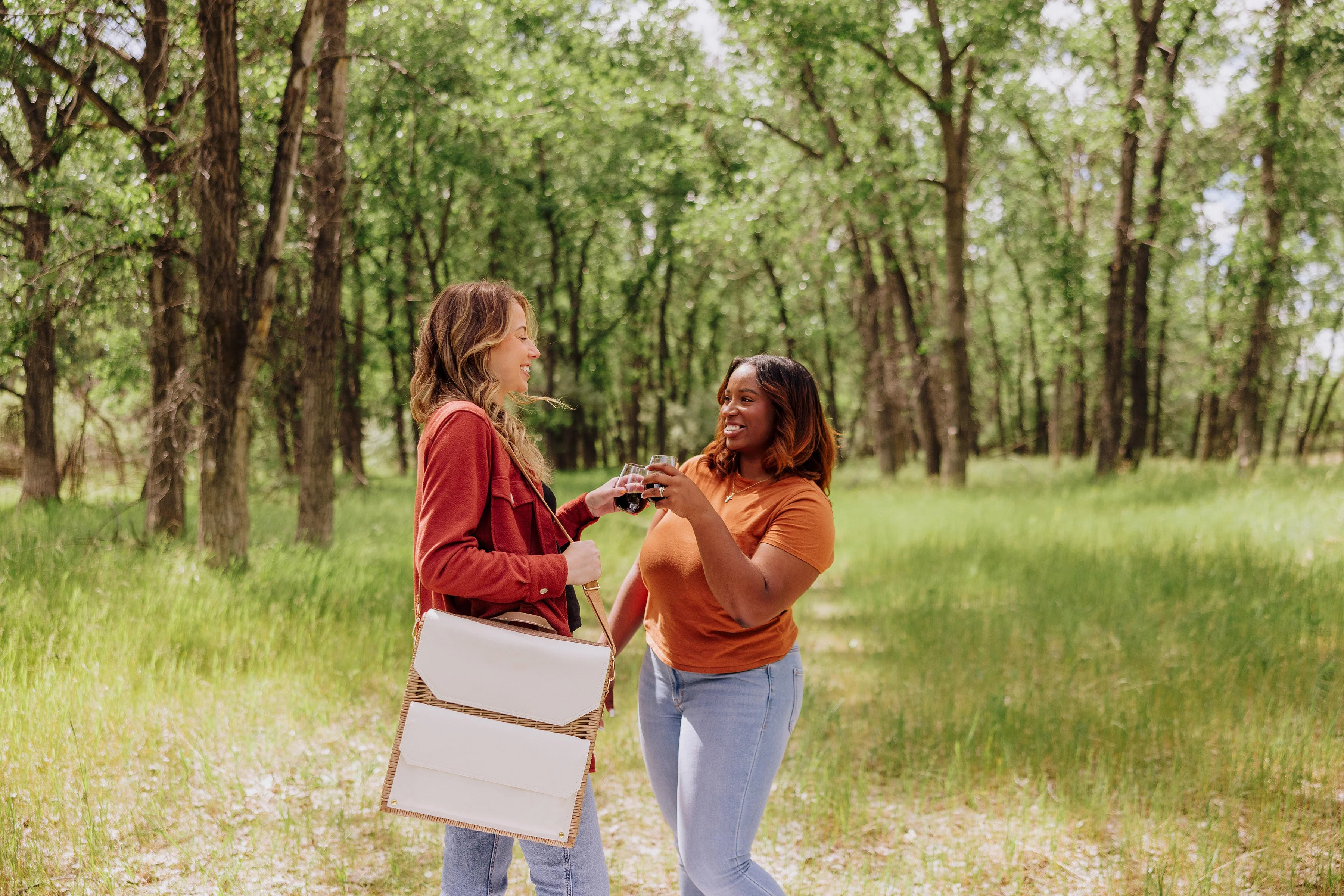 Corsica Grande Wine & Cheese Basket Backpack - Image 16
