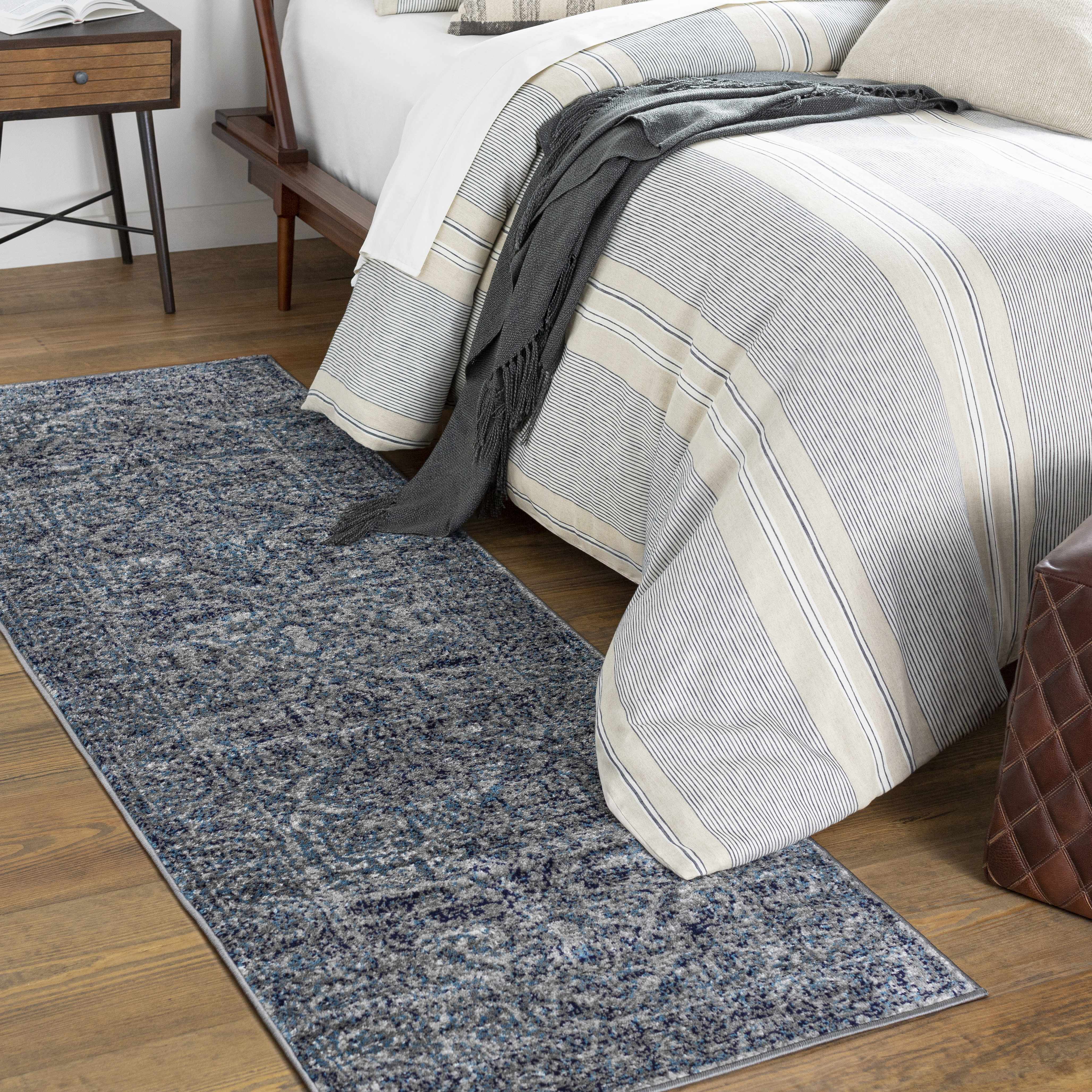 Costigan Traditional Navy Rug - Image 4