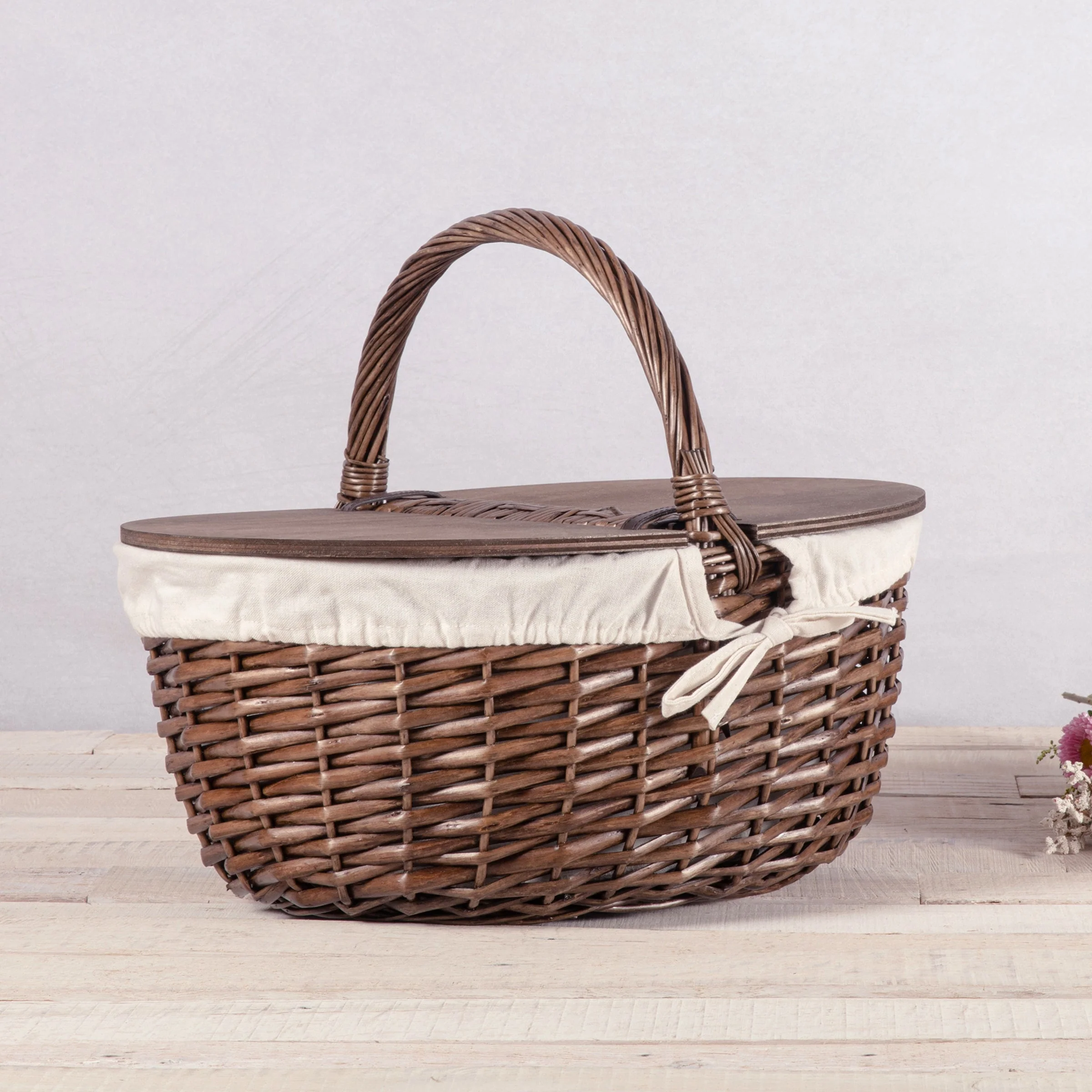 Country Picnic Basket - Image 17