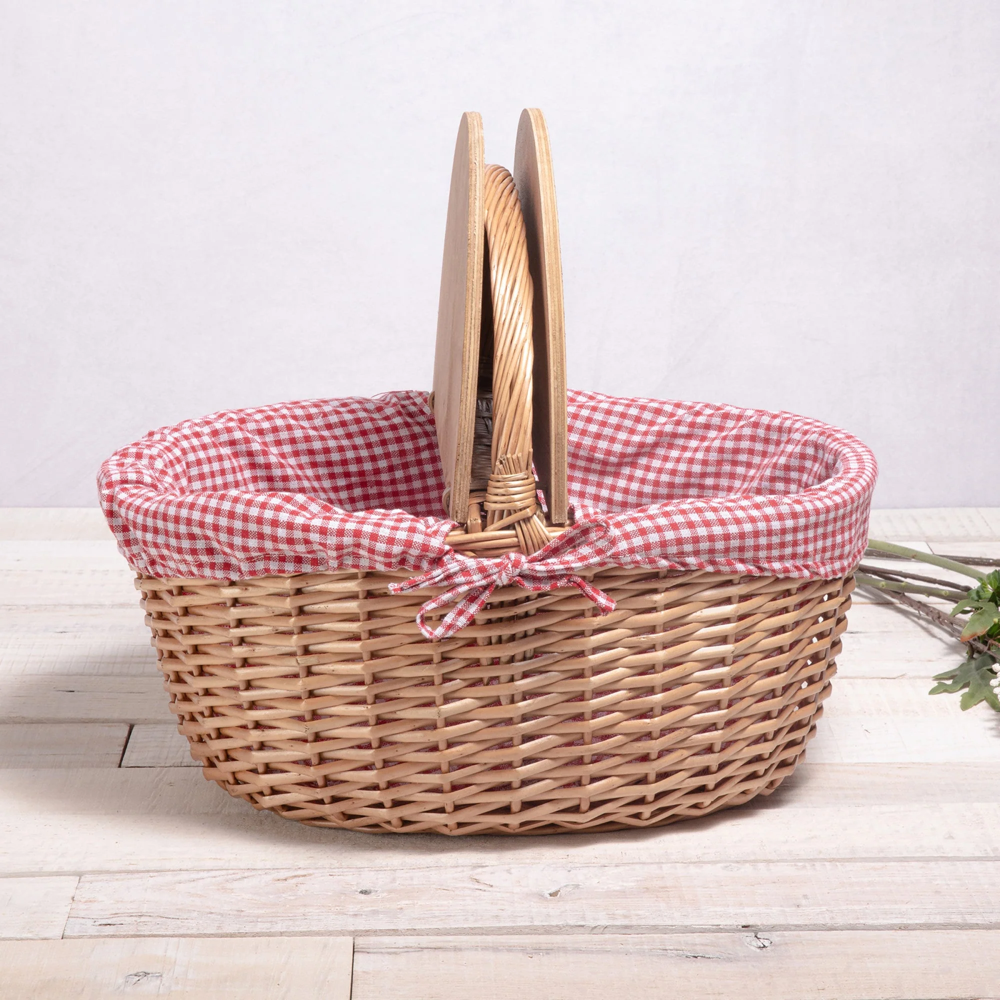 Country Picnic Basket - Image 2