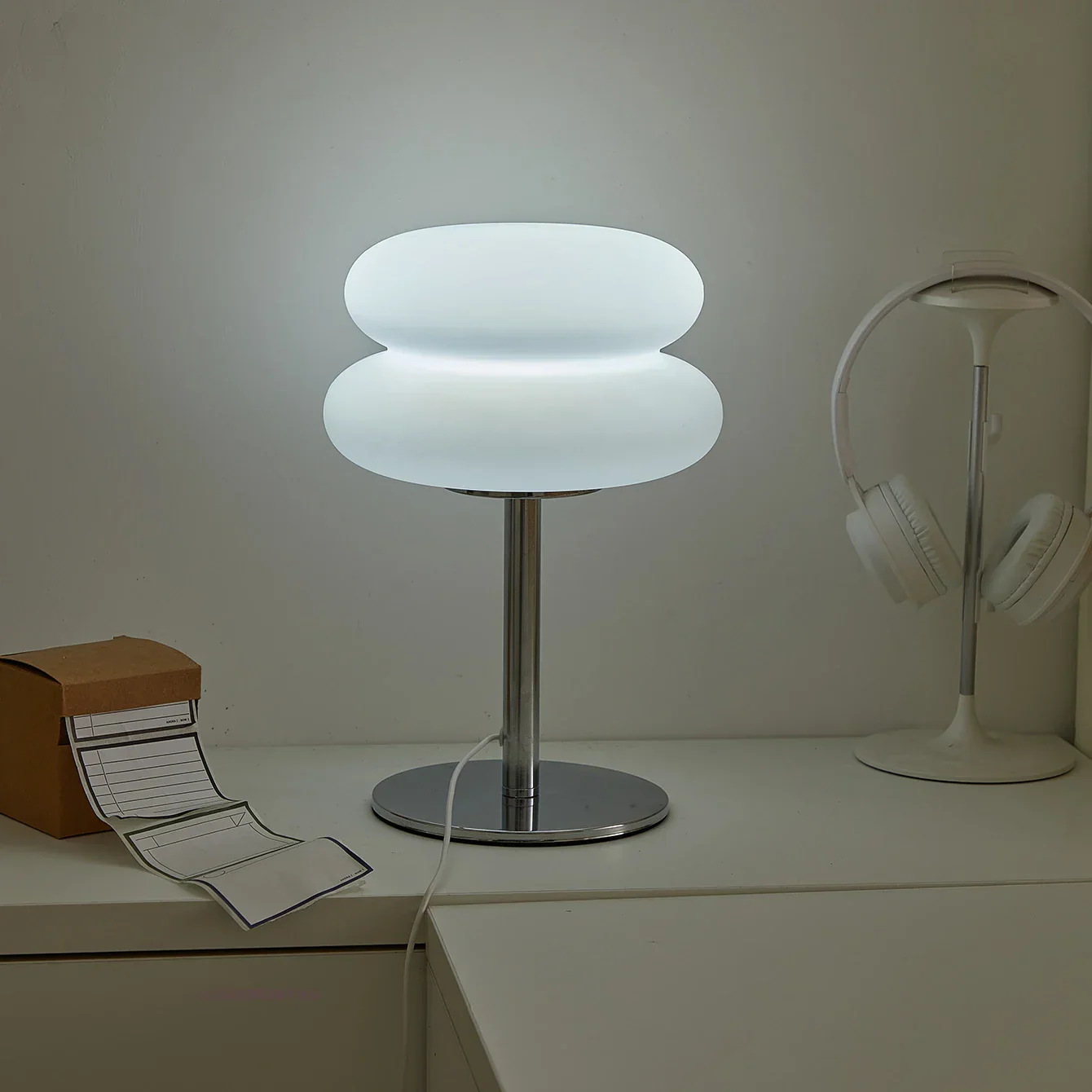 Creamy Style Bedside Table Lamp USB Plug 3 Color Dimmable Living Room Light - Image 3