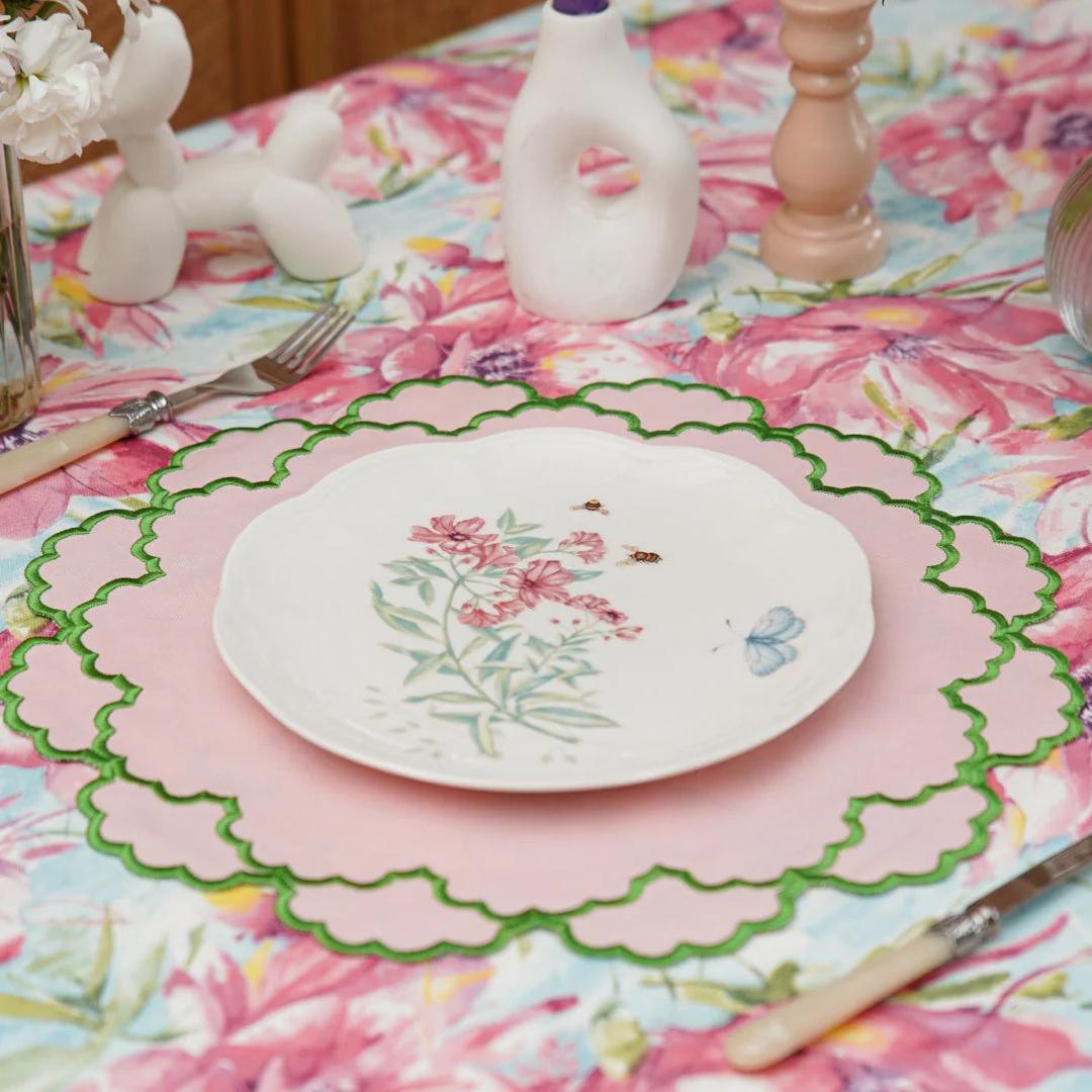 CRESSIDA LIGHT PINK ROUND FABRIC PLACEMAT - Image 3