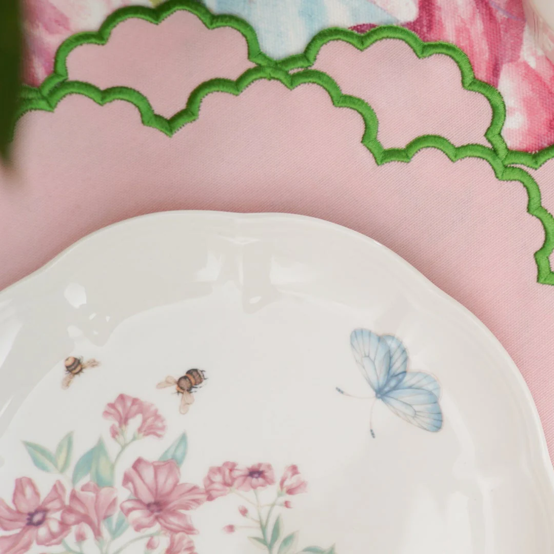 CRESSIDA LIGHT PINK ROUND FABRIC PLACEMAT - Image 5