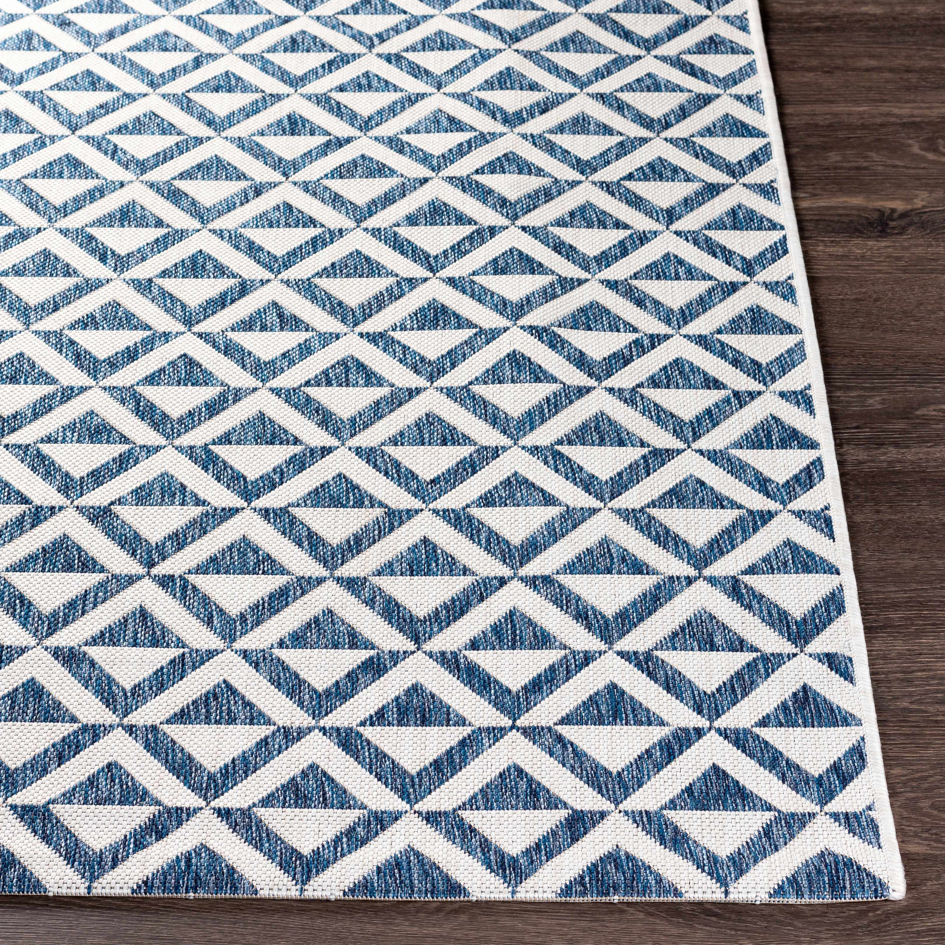Cumby Denim Outdoor Area Carpet - Image 8