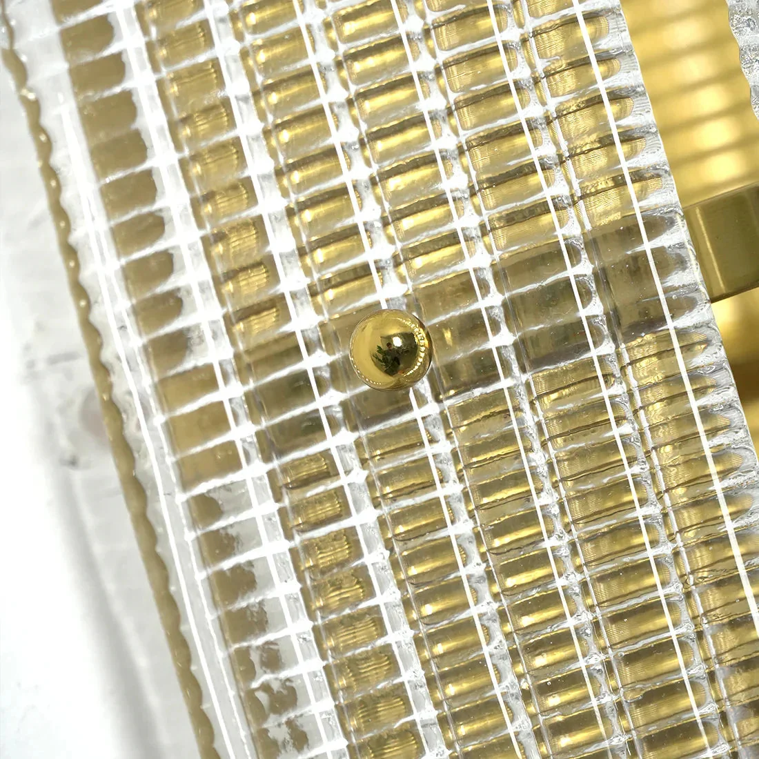 Curved Glass Drum Wall Lamp – Vintage Gold Black Grid Glass Sconce E12/E14 - Image 15