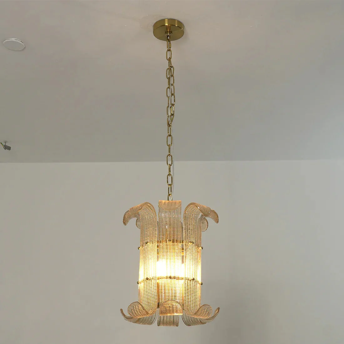 Curved Ribbed Glass Drum Chandelier – Gold Slat Pendant Light E12/E14 - Image 13