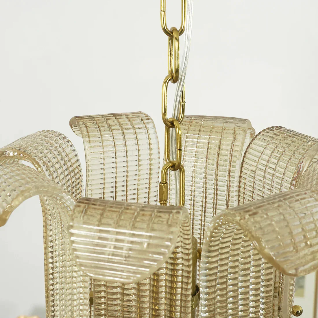 Curved Ribbed Glass Drum Chandelier – Gold Slat Pendant Light E12/E14 - Image 18