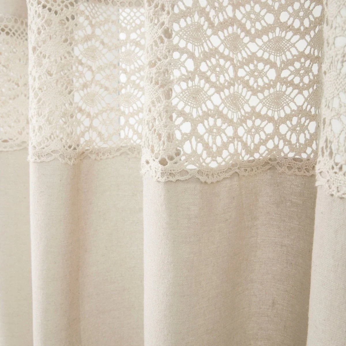 Dana Lace Shower Curtain - Image 5
