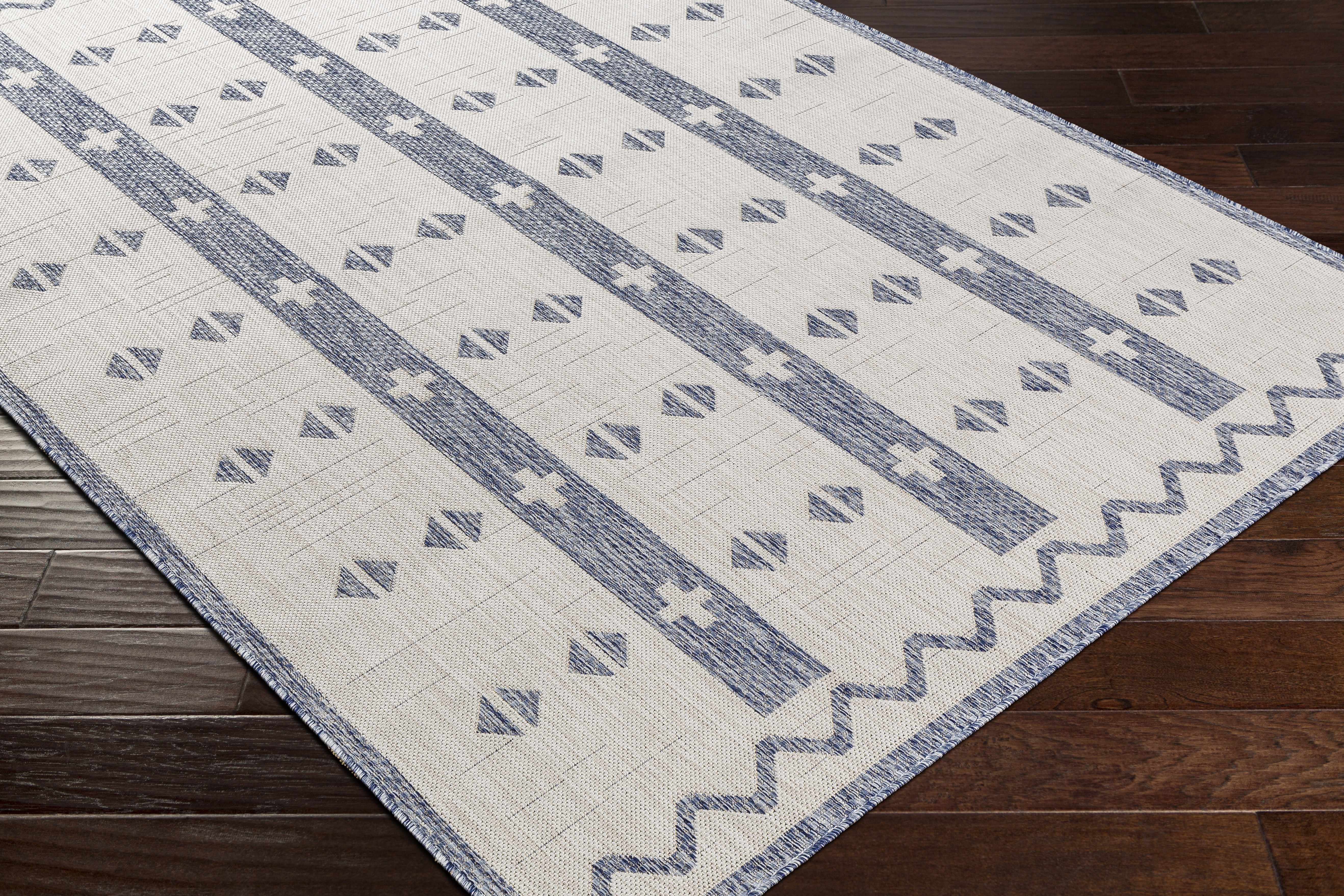 Dapitan Indoor & Outdoor Rug - Clearance - Image 3
