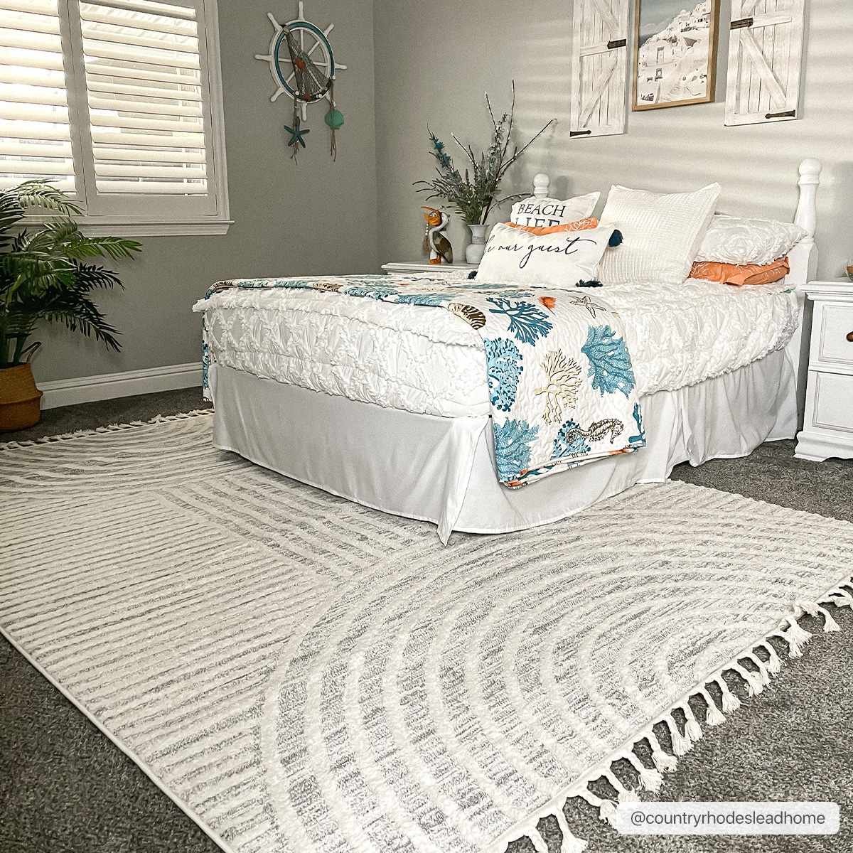 Dauin 3D Rainbow Area Rug with Tassels - Image 6