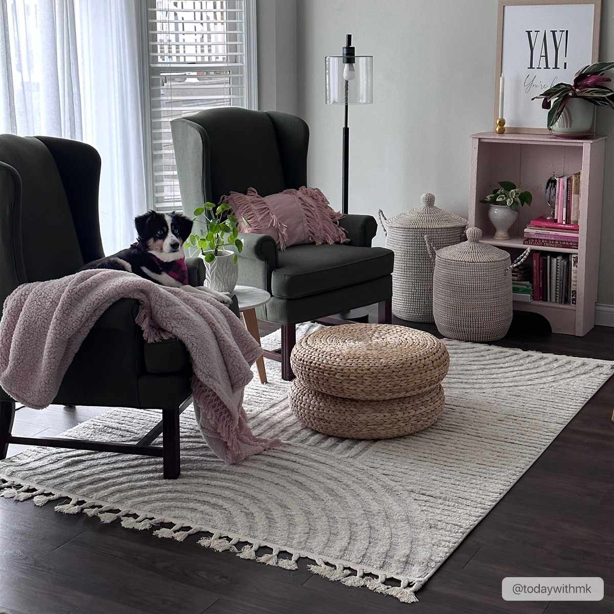 Dauin 3D Rainbow Area Rug with Tassels - Image 8