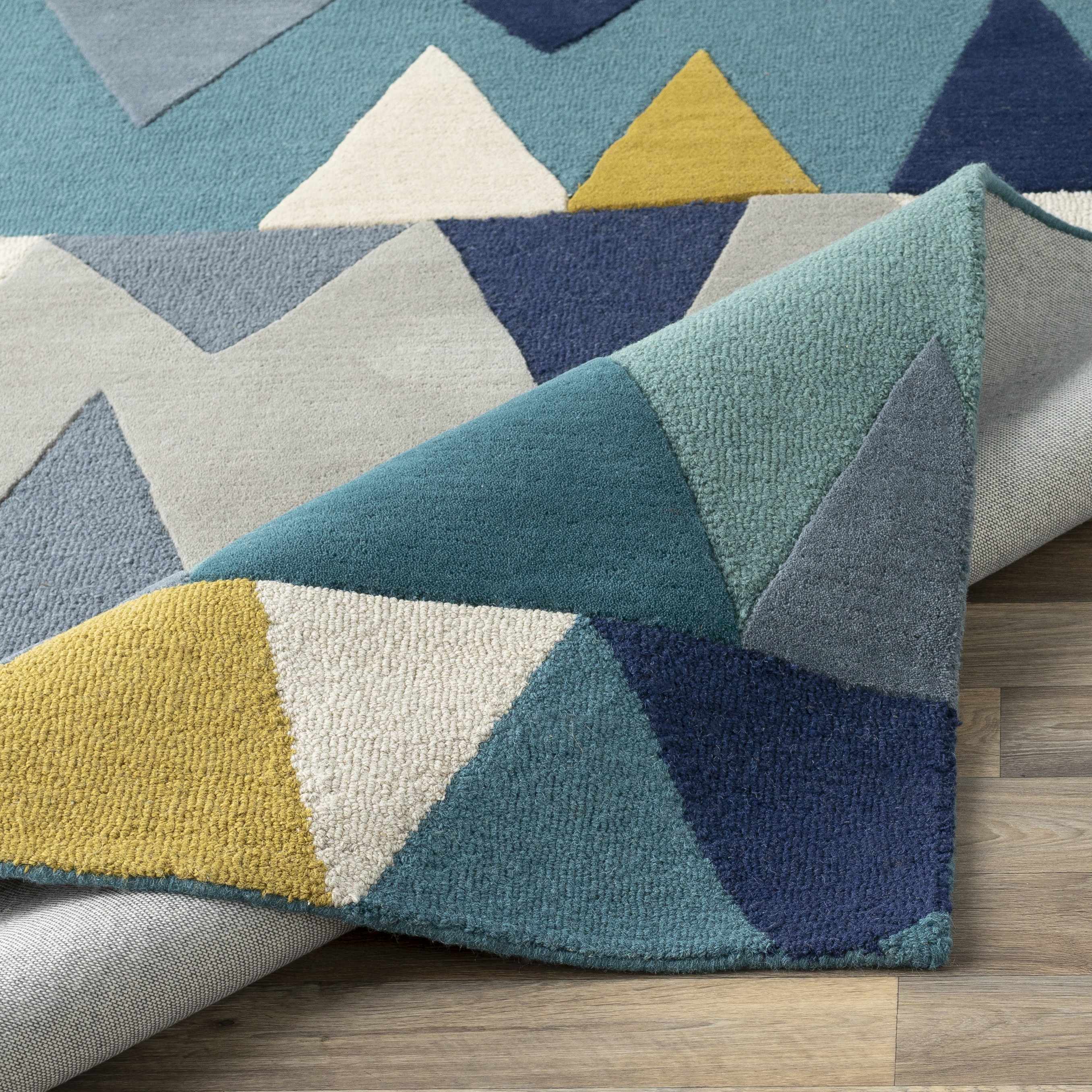 Deatsville Wool Area Rug - Image 5
