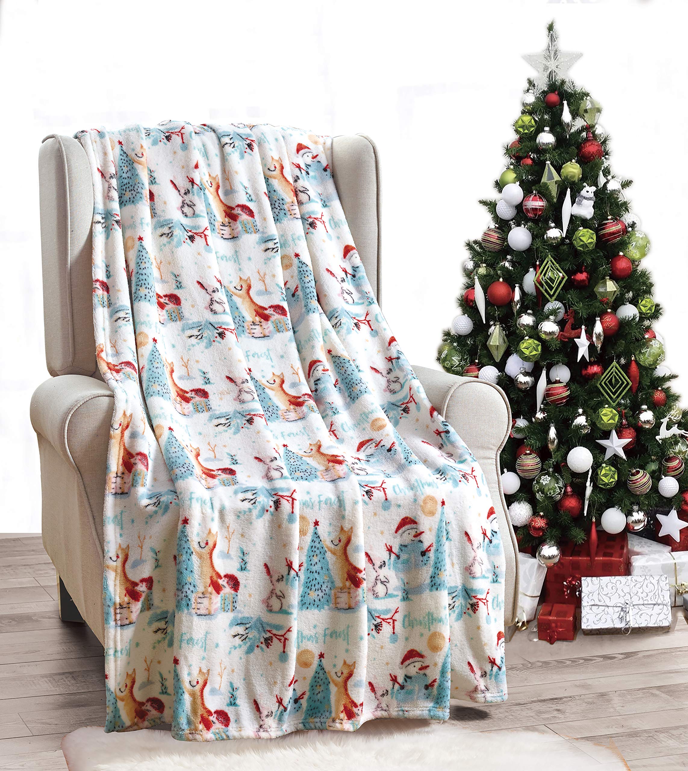 Decor&More Festive Holiday Microplush Throw Blanket (50" x 60") - Forest Friends - Image 9