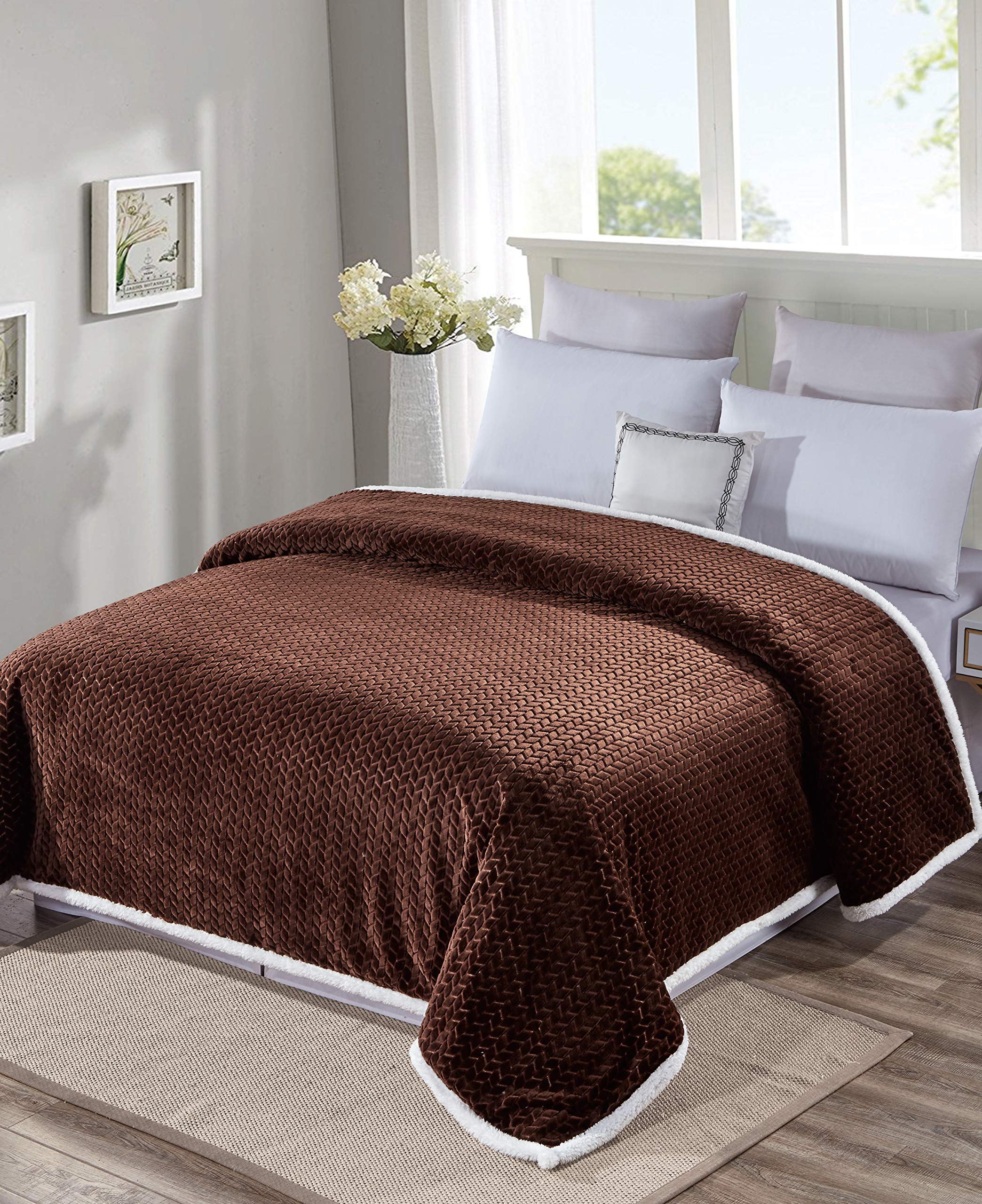 Decor&More Home Essentials Braided Sherpa Blanket - Image 2