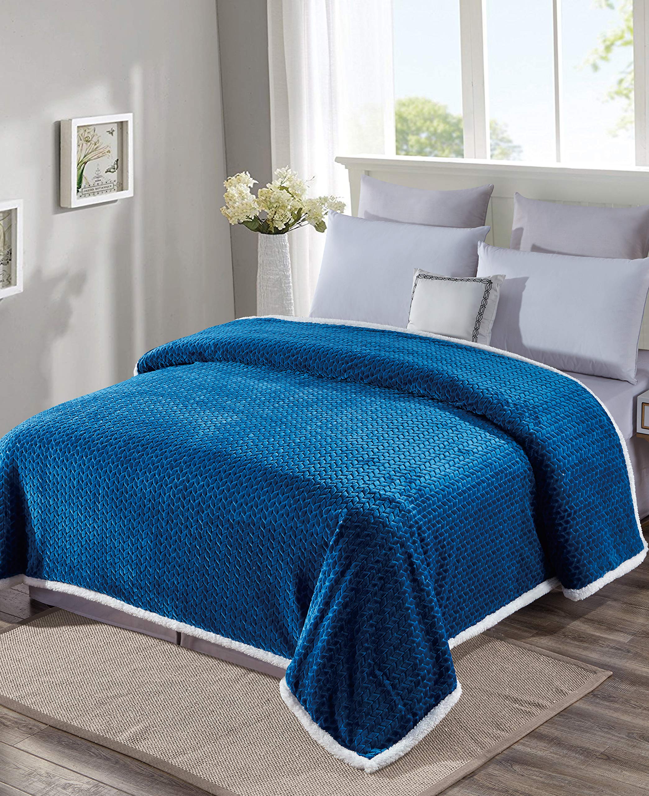 Decor&More Home Essentials Braided Sherpa Blanket - Image 5
