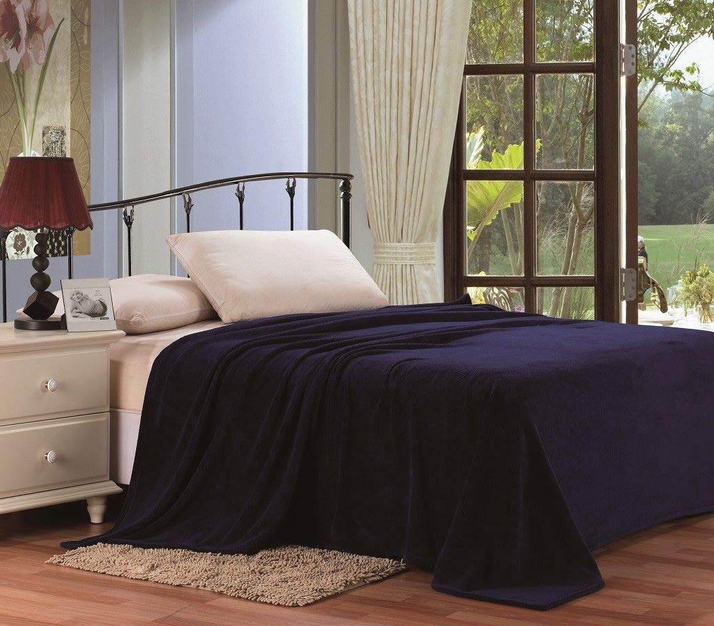 Decor&More Home Essentials Solid Microplush Blanket - Image 7