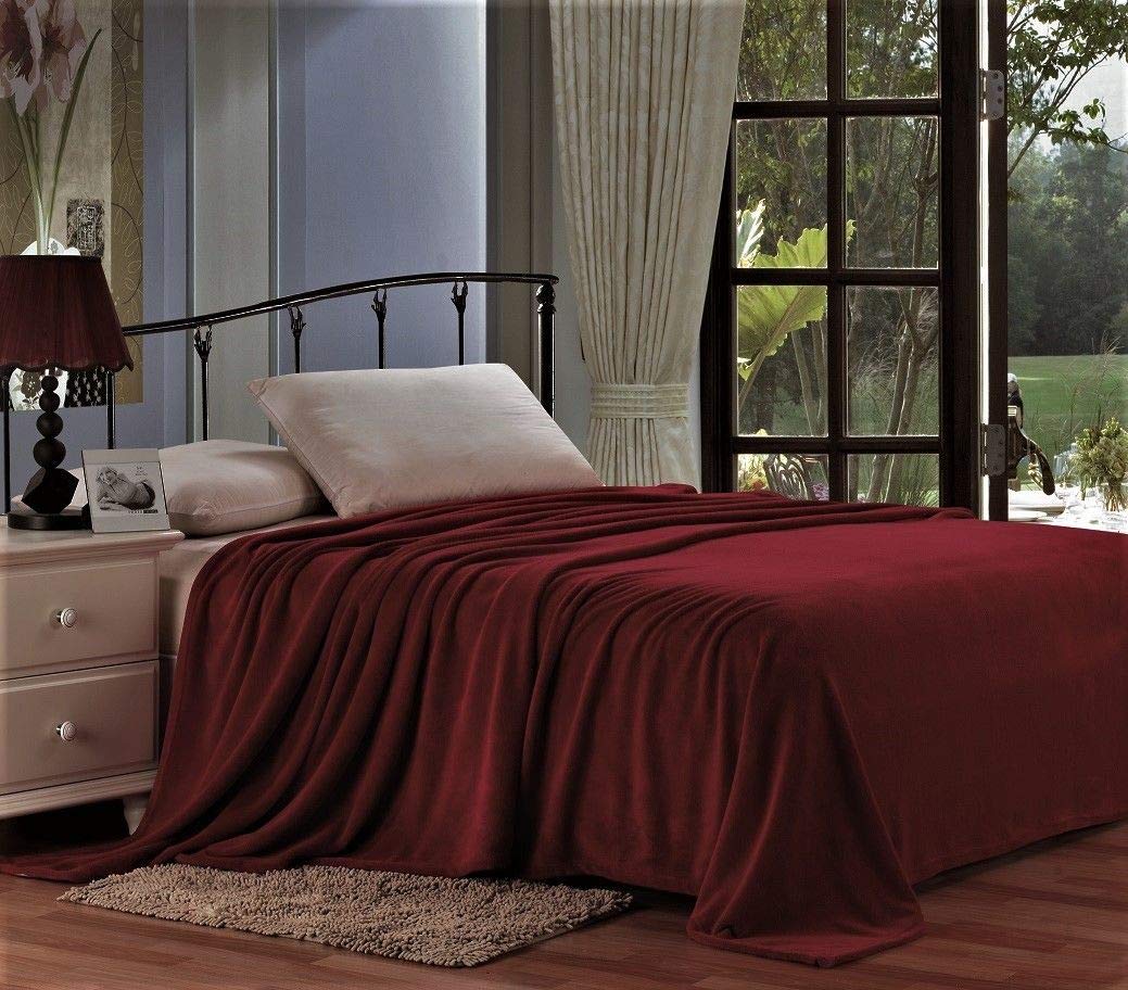 Decor&More Home Essentials Solid Microplush Blanket - Image 8