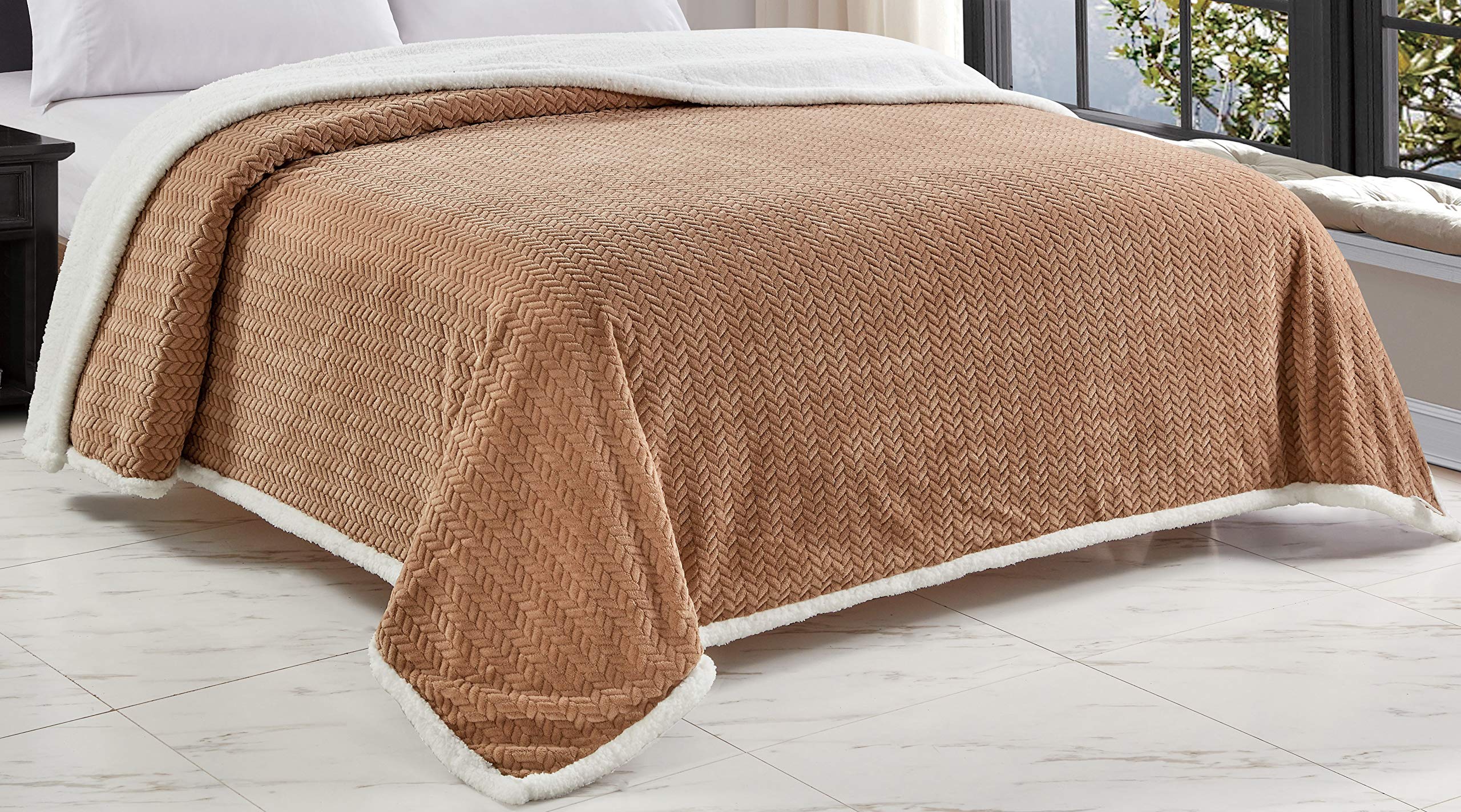Decor&More HomeEssentials Extra Heavy and Plush Chevron Braided King Size Microplush Jacquard Blanket with Sherpa Backing (108" x 90") - Burgundy - Image 19
