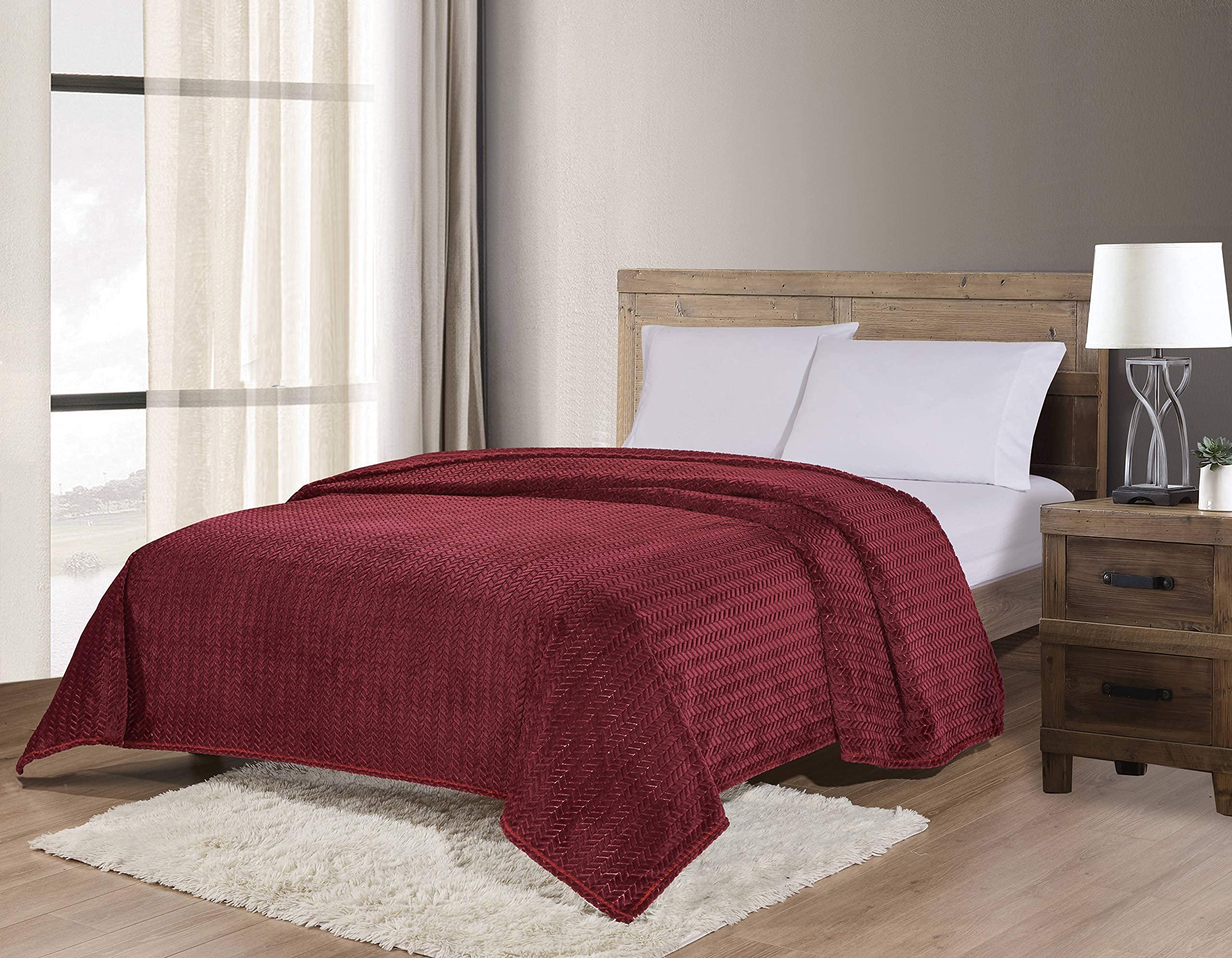 Decor&More HomeEssentials Extra Heavy and Plush Chevron Braided Microplush Jacquard Blanket - Image 10