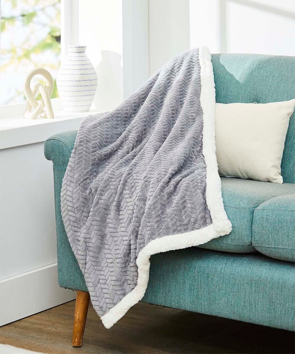 Decor&More HomeEssentials Ultra Lush Heavy Sherpa Throw Blanket (50" x 60") - Image 18