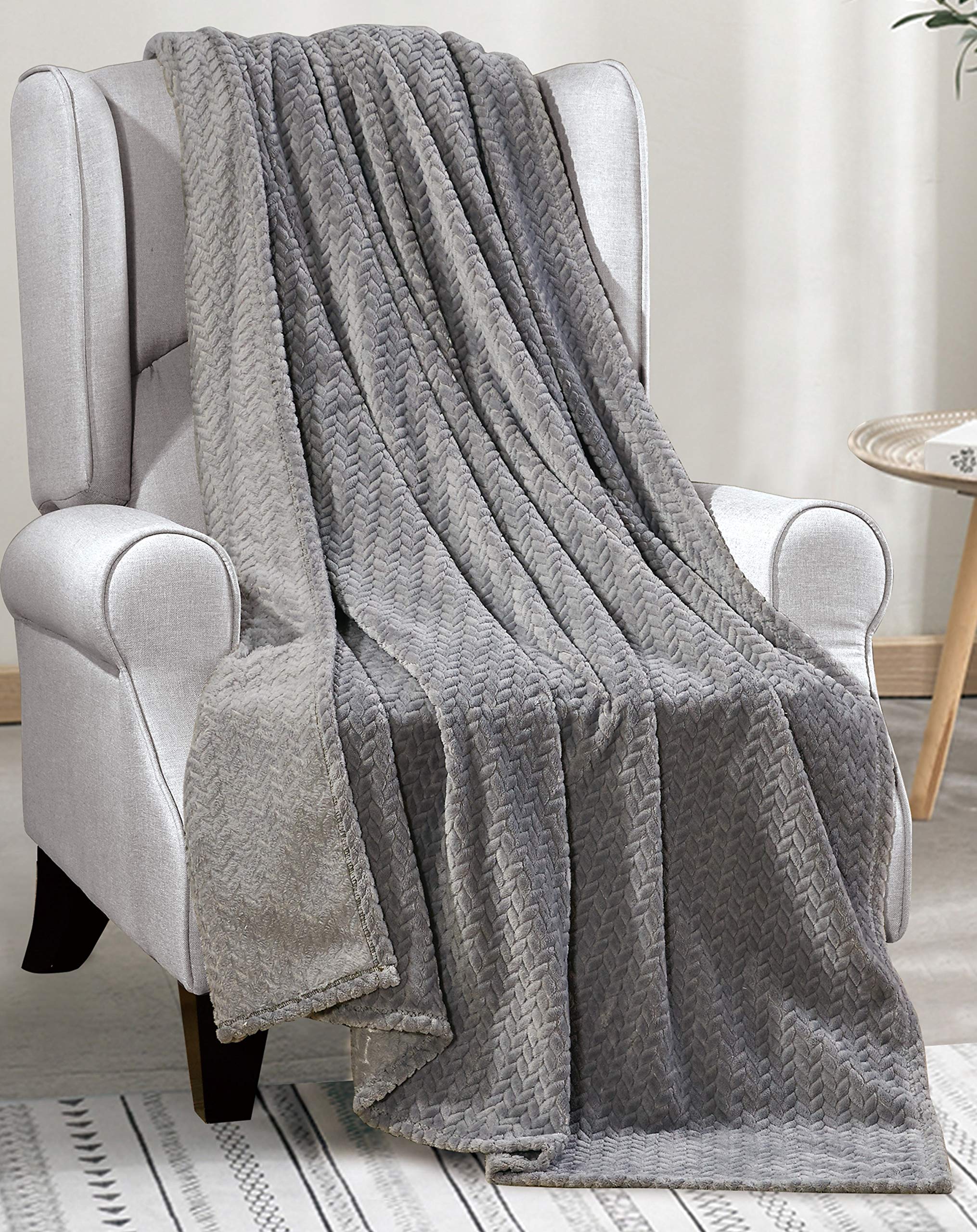 Decor&More Noble House Oversized and Extra Heavy Chevron Braided Throw Blanket (50" x 70") - Image 2