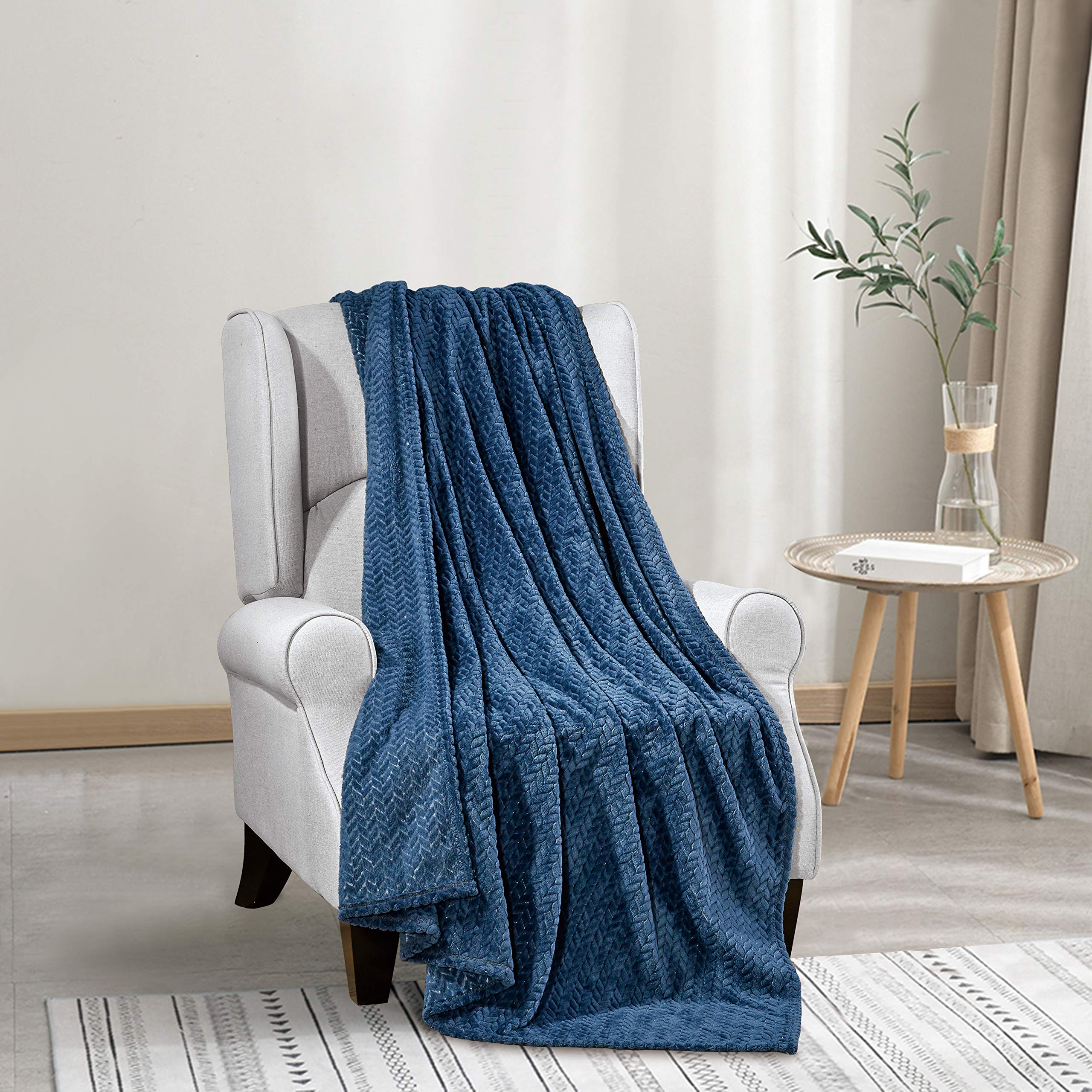 Decor&More Noble House Oversized and Extra Heavy Chevron Braided Throw Blanket (50" x 70") - Image 6
