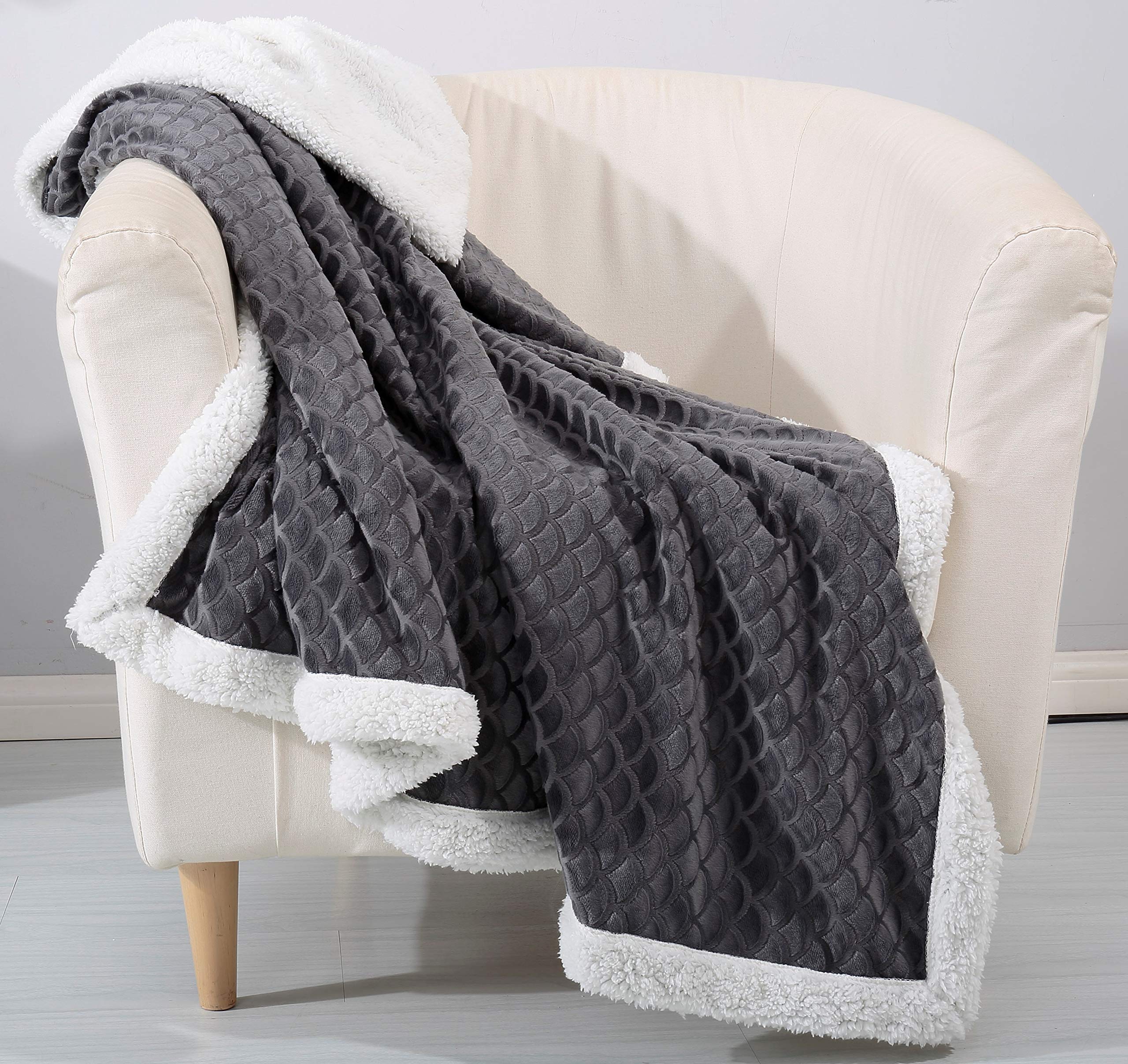 Decor&More Religious 50" x 70" Oversized Super Soft Microplush Throw Blanket - Image 12