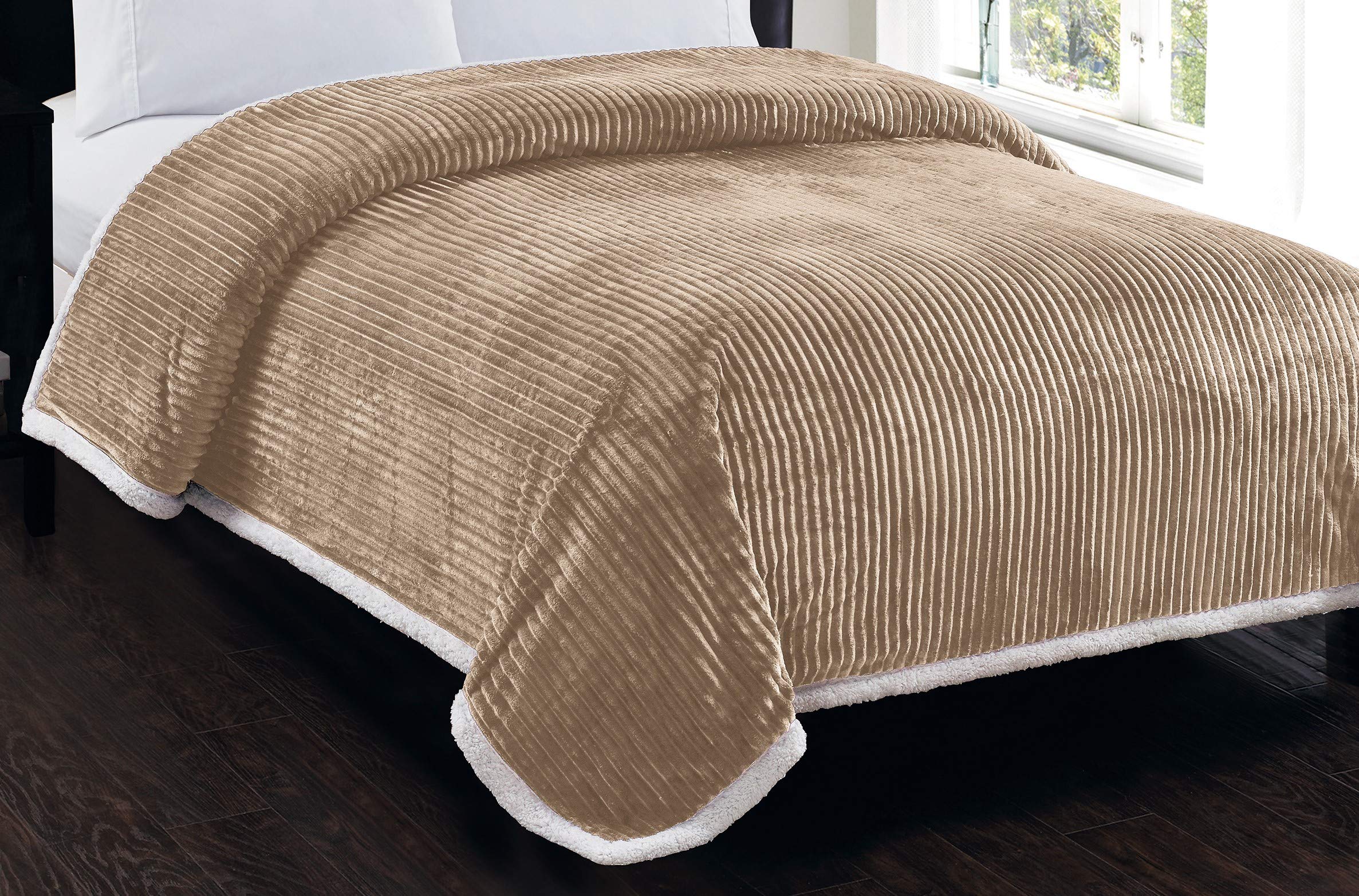 Decor&More Ultra Lush Reversible Sherpa Corduroy Blanket - Image 7