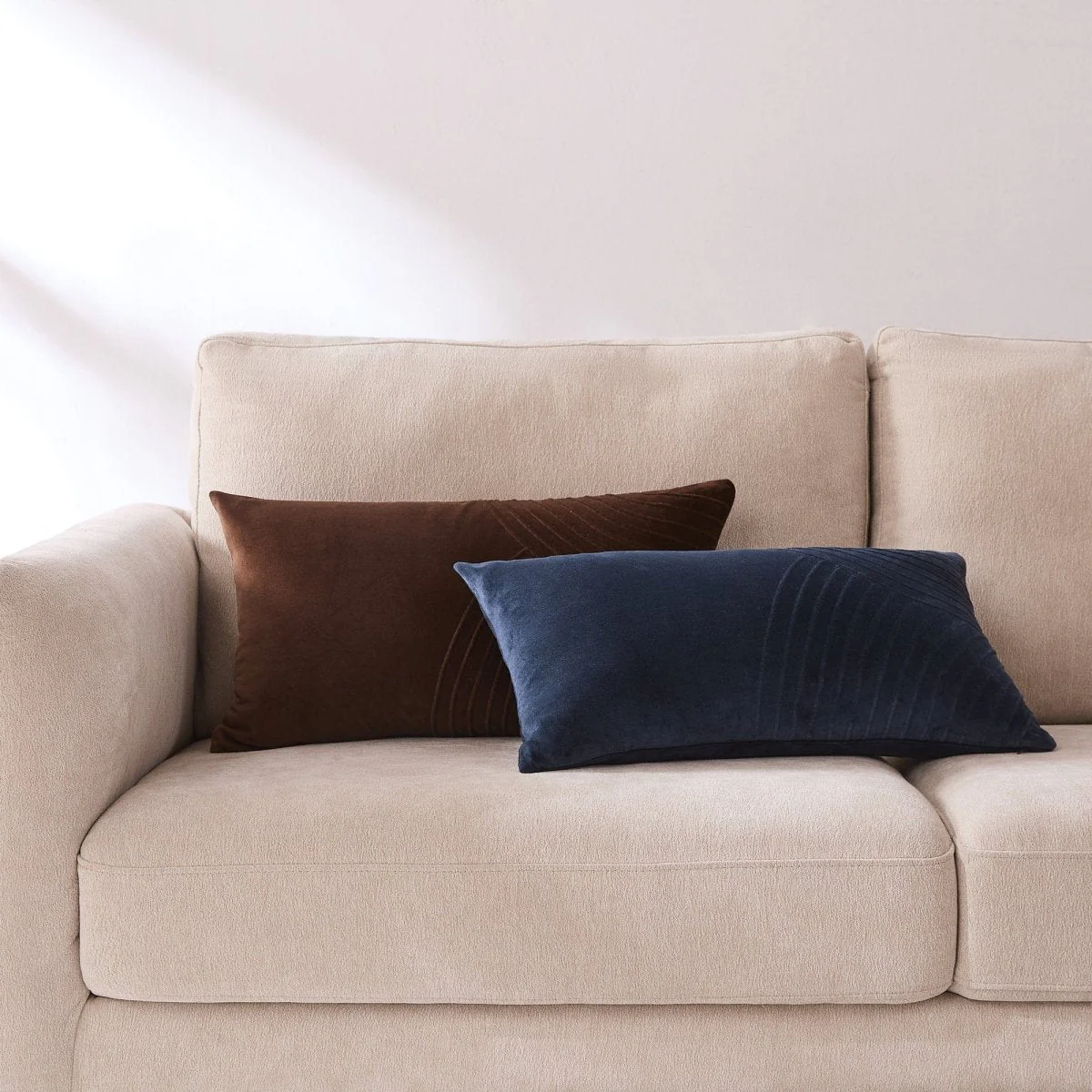 Delta Decorative Pillow Cover - Image 9